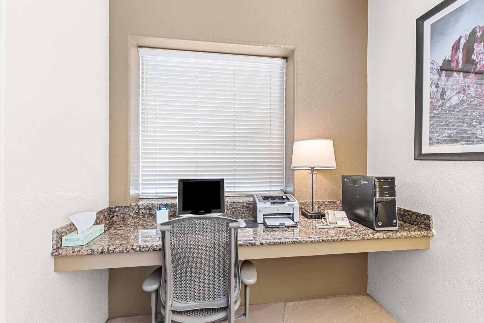 Best Western Apache Junction Inn gallery photo in Apache Junction, AZ — image 22