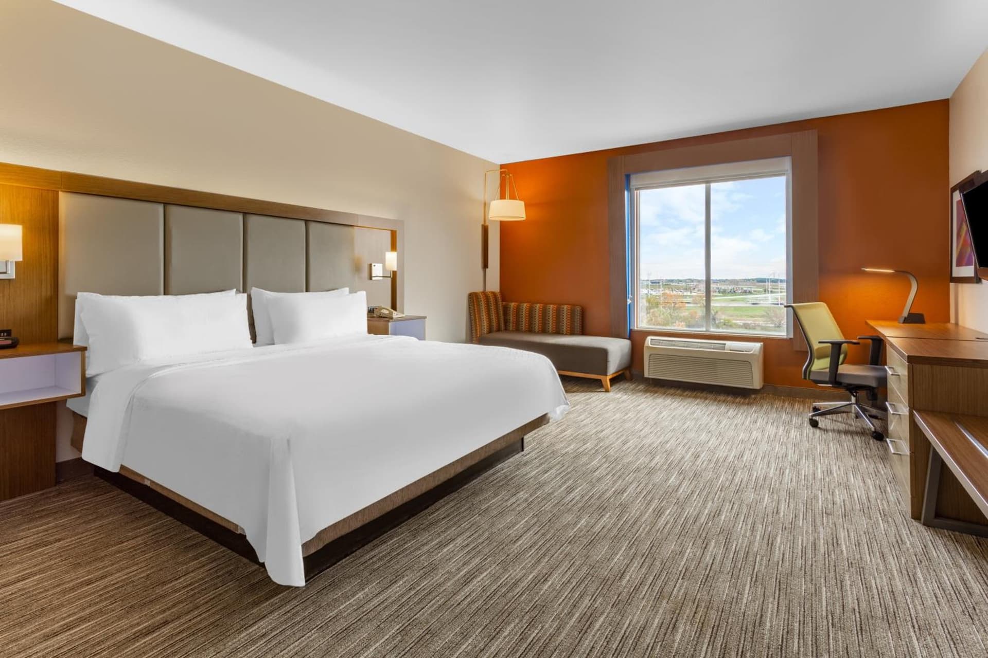 Holiday Inn Express Rockford-Loves Park by IHG gallery photo in Loves Park, IL — image 32