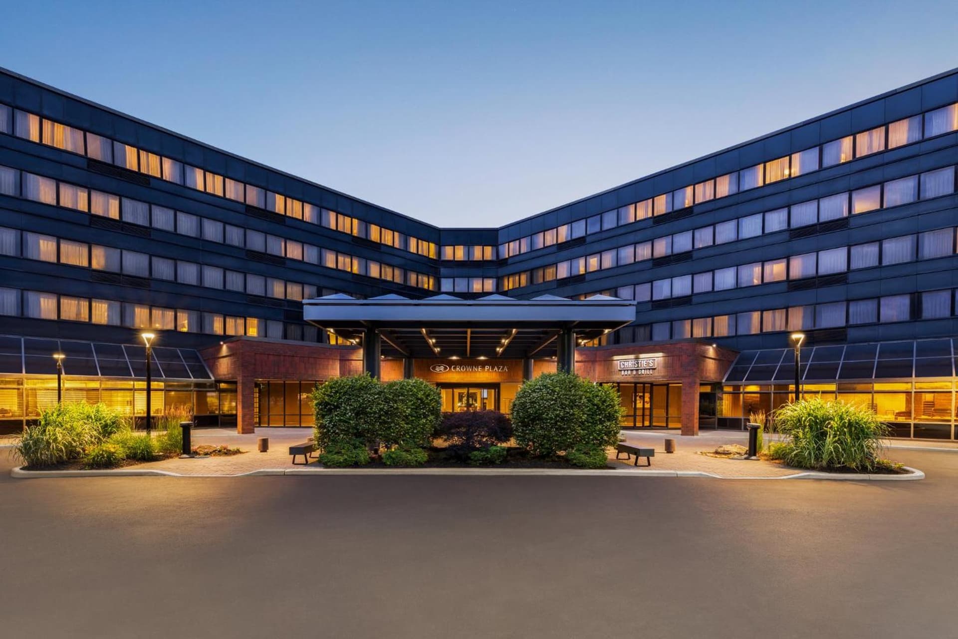 Crowne Plaza Edison by IHG featured exterior or lobby in Edison — similar hotel