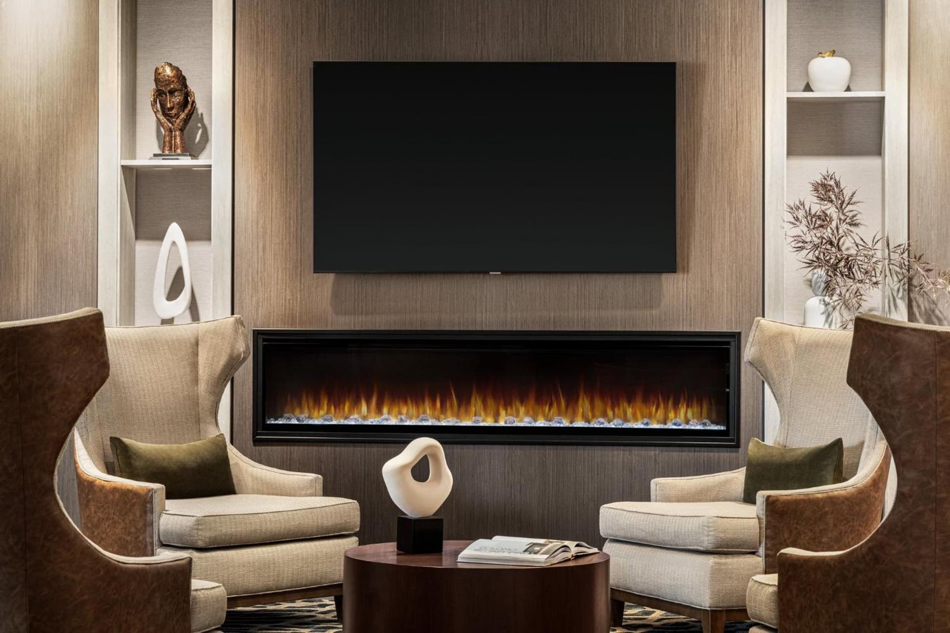 Crowne Plaza Edison by IHG gallery photo in Edison — image 7