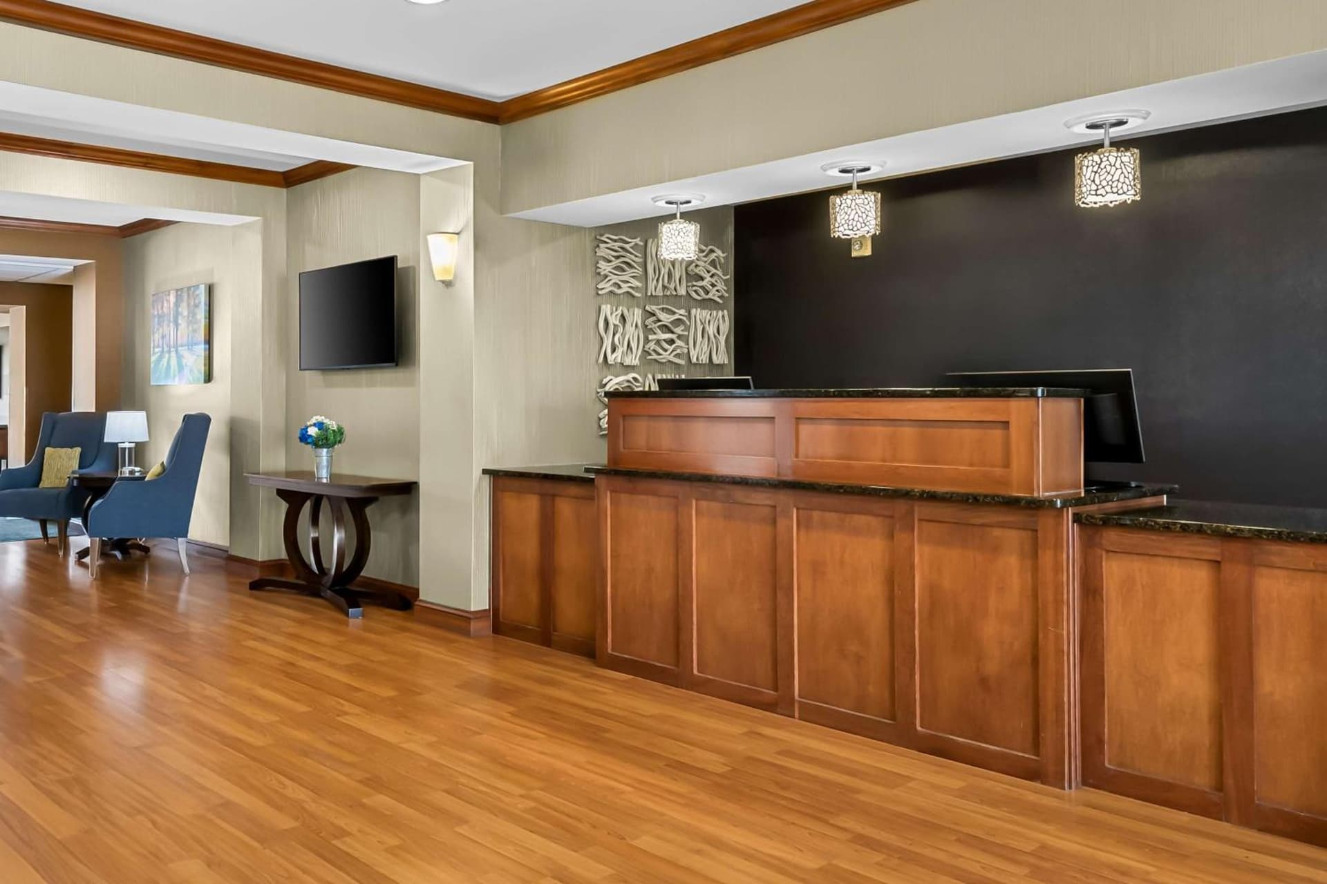 Best Western Legacy Inn & Suites Beloit/South Beloit gallery photo in South Beloit, IL — image 13