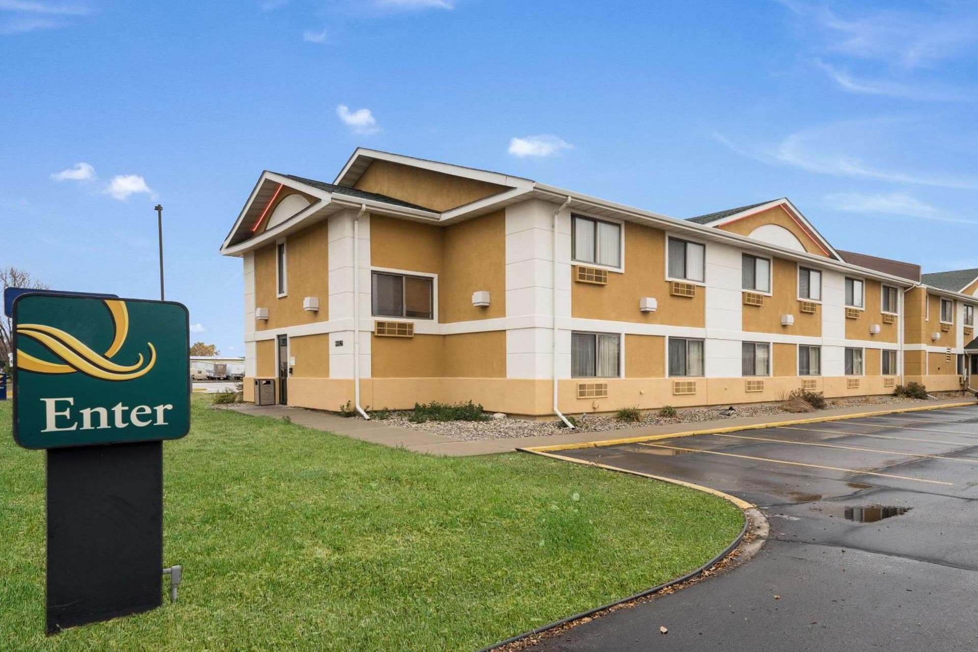 Quality Inn & Suites Sioux Falls South — hotel in Sioux Falls, South Dakota