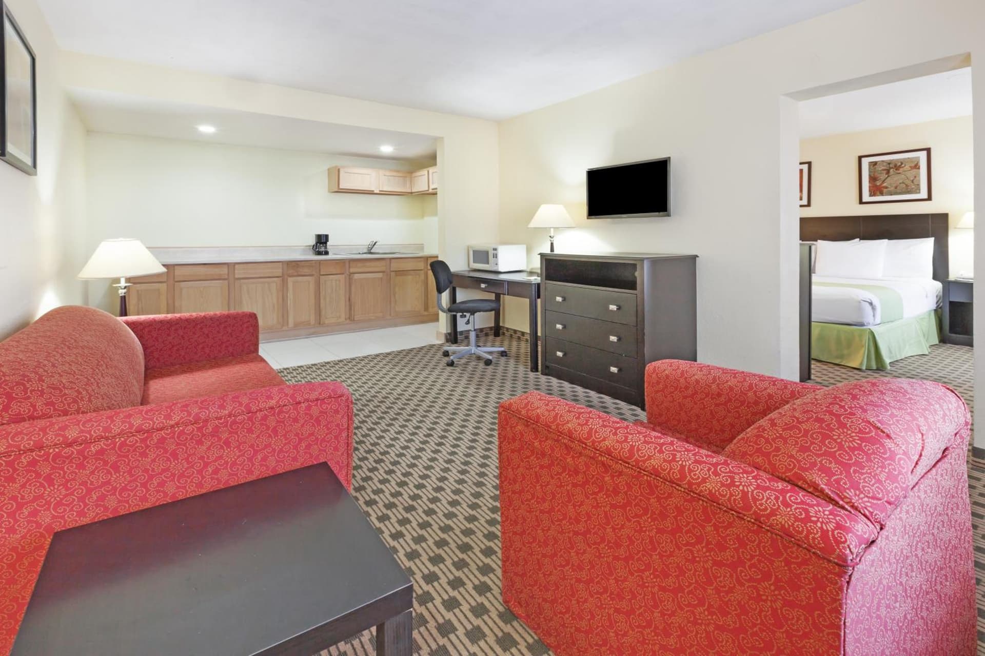 SureStay by Best Western Irving Grapevine DFW North gallery photo in Irving, TX — image 27