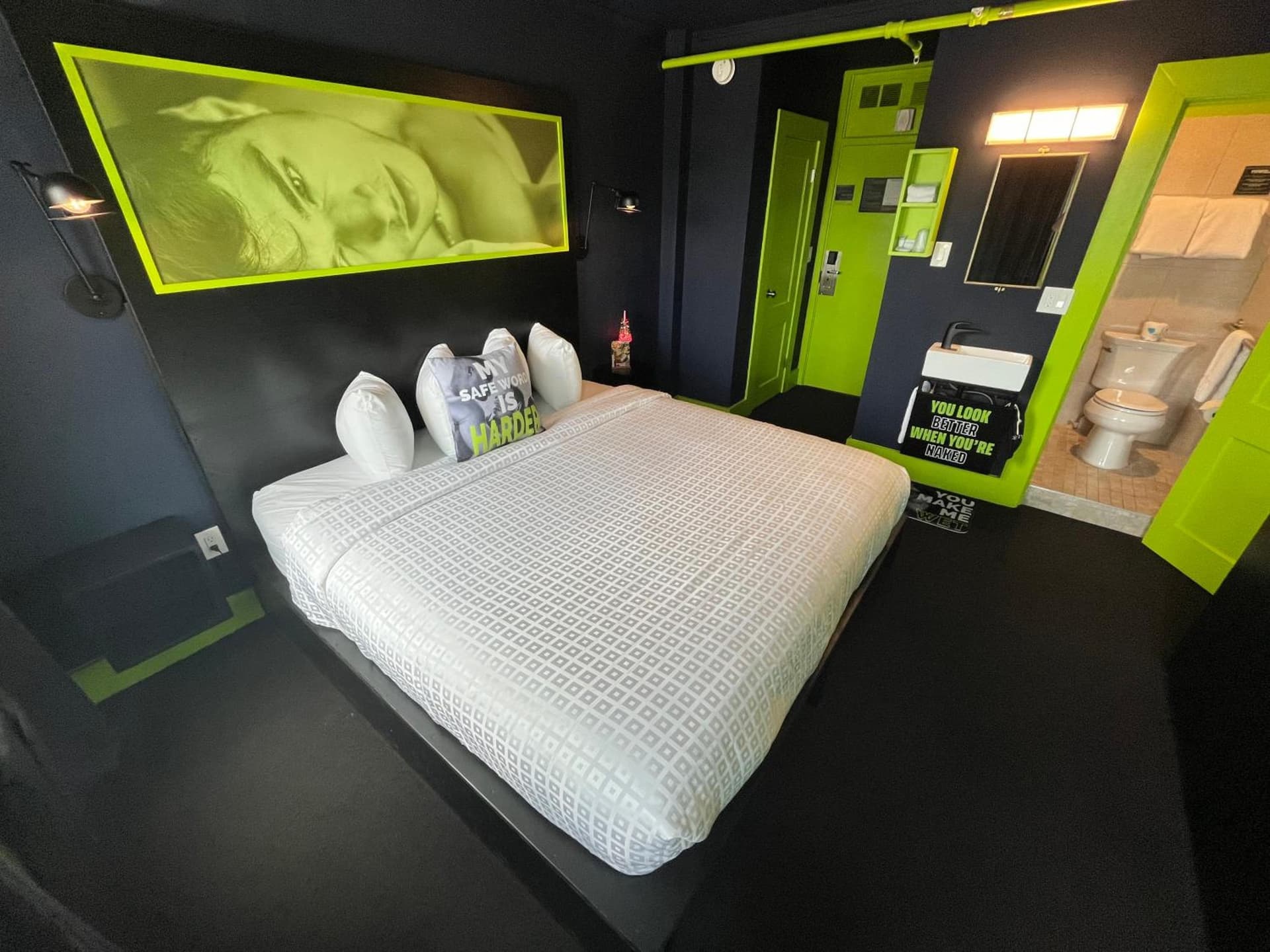 Mari Jean Hotel - All Adults Welcome gallery photo in St. Petersburg, FL — image 39