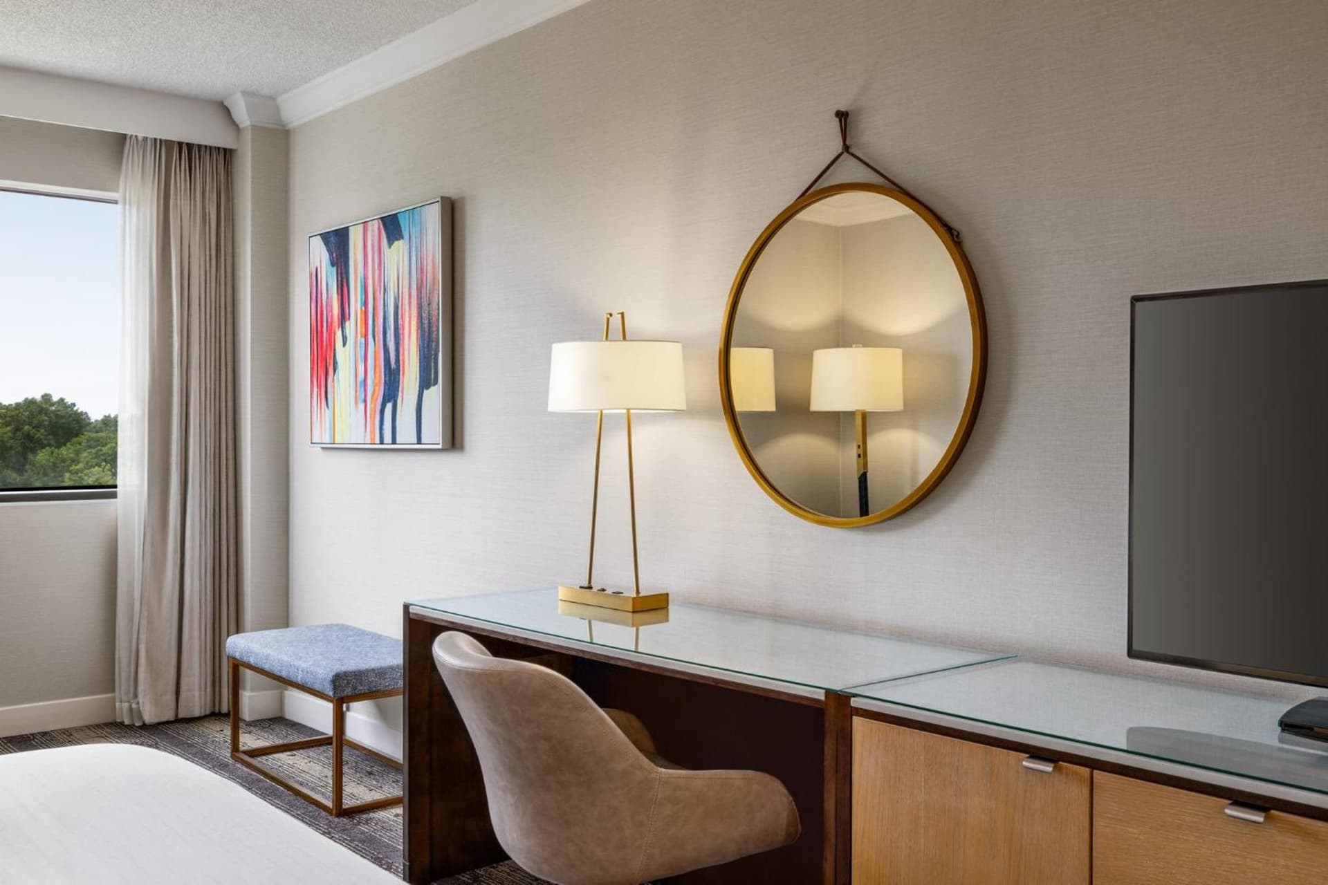 Crowne Plaza Edison by IHG gallery photo in Edison — image 5
