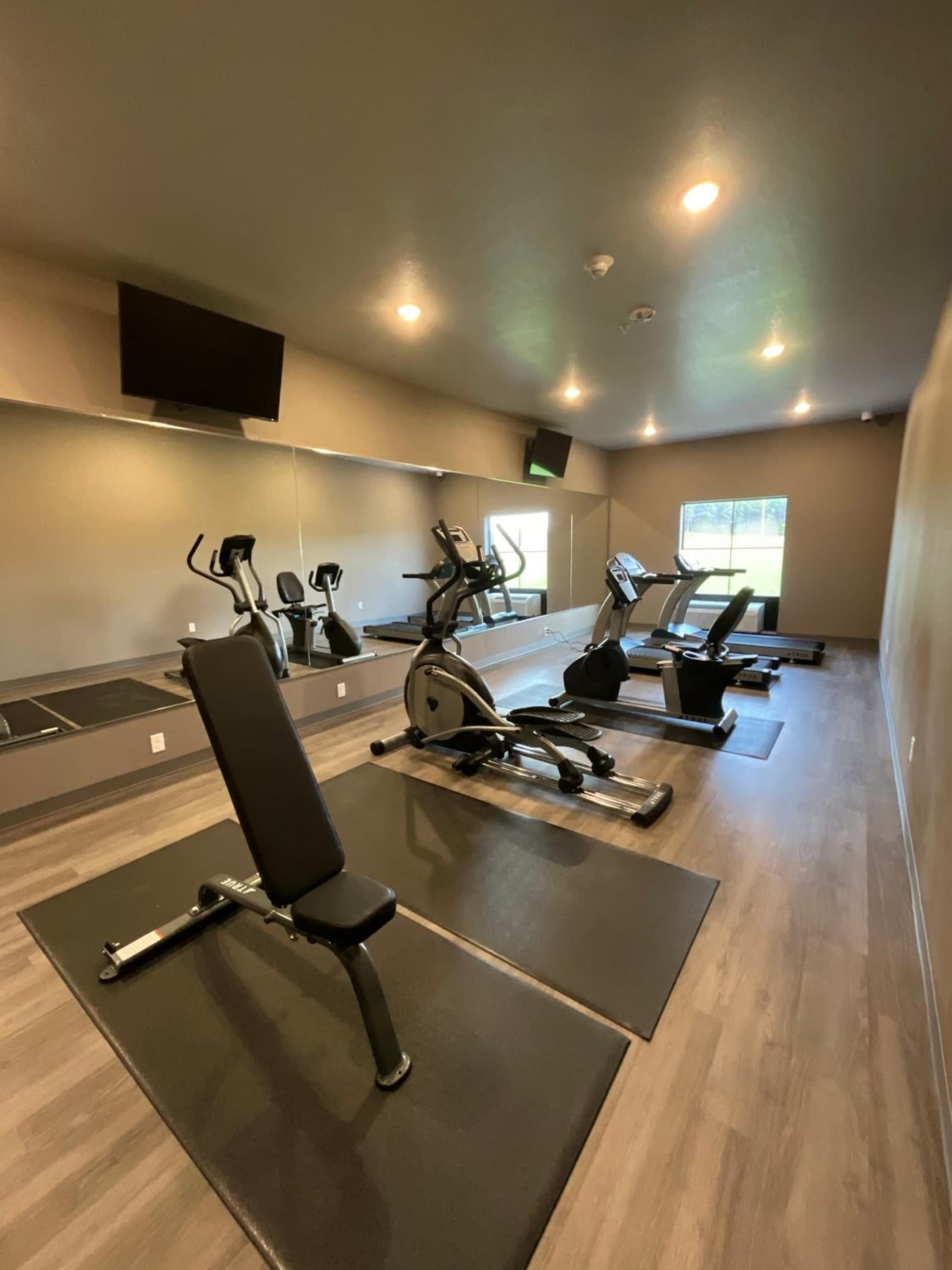 Riverstone Suites by Cobblestone Hotels - Chippewa Falls gallery photo in Chippewa Falls, WI — image 20