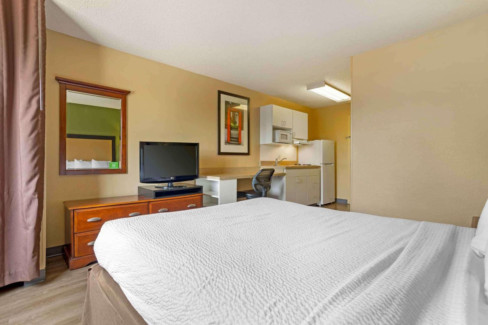 Extended Stay America Select Suites - Houston - Sugar Land gallery photo in Sugar Land, TX — image 70