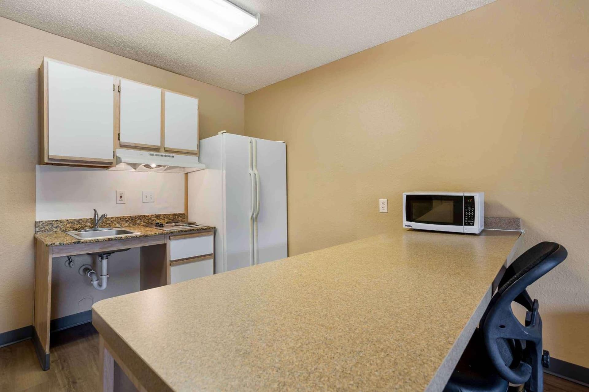 Extended Stay America Select Suites - Houston - Sugar Land gallery photo in Sugar Land, TX — image 44
