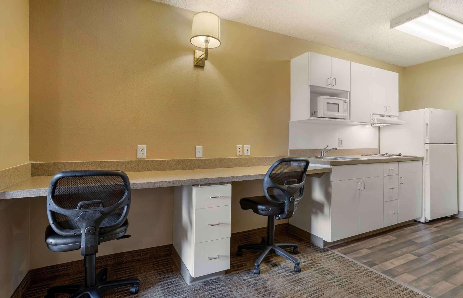 Extended Stay America Select Suites - Houston - Sugar Land gallery photo in Sugar Land, TX — image 68