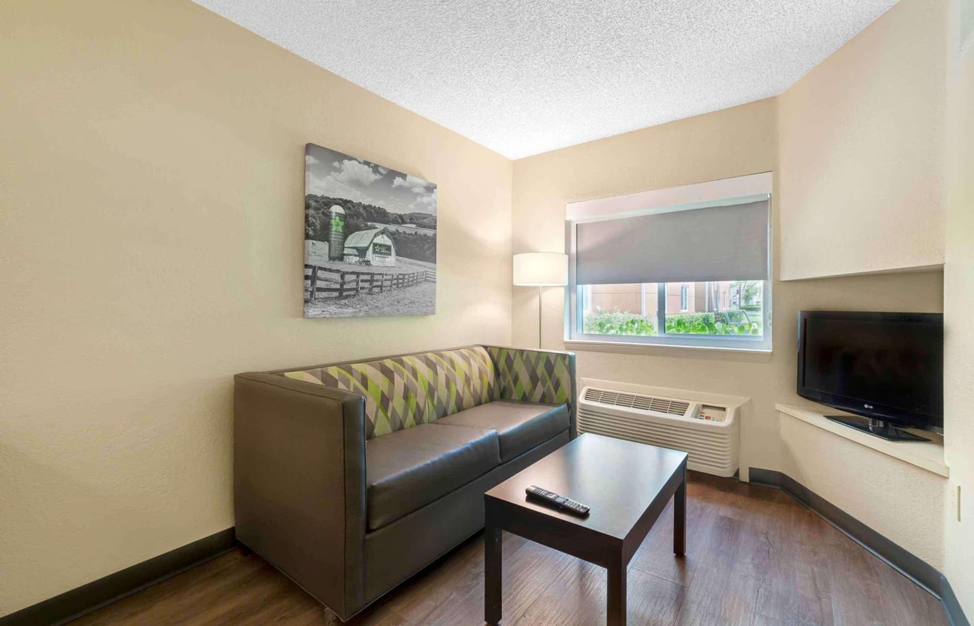Extended Stay America Select Suites - Houston - Sugar Land gallery photo in Sugar Land, TX — image 30