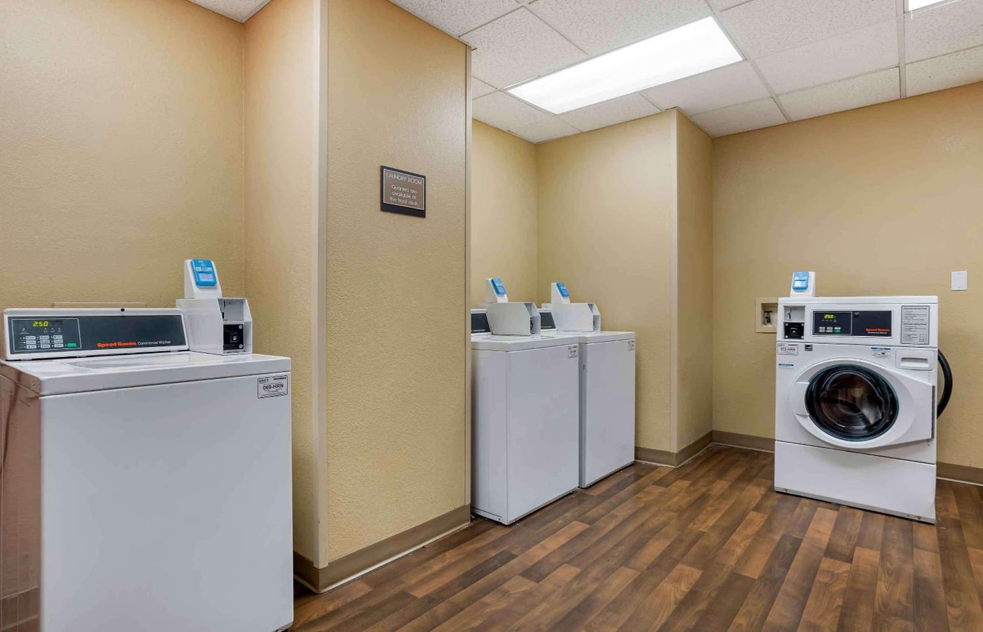 Extended Stay America Select Suites - Houston - Sugar Land gallery photo in Sugar Land, TX — image 74