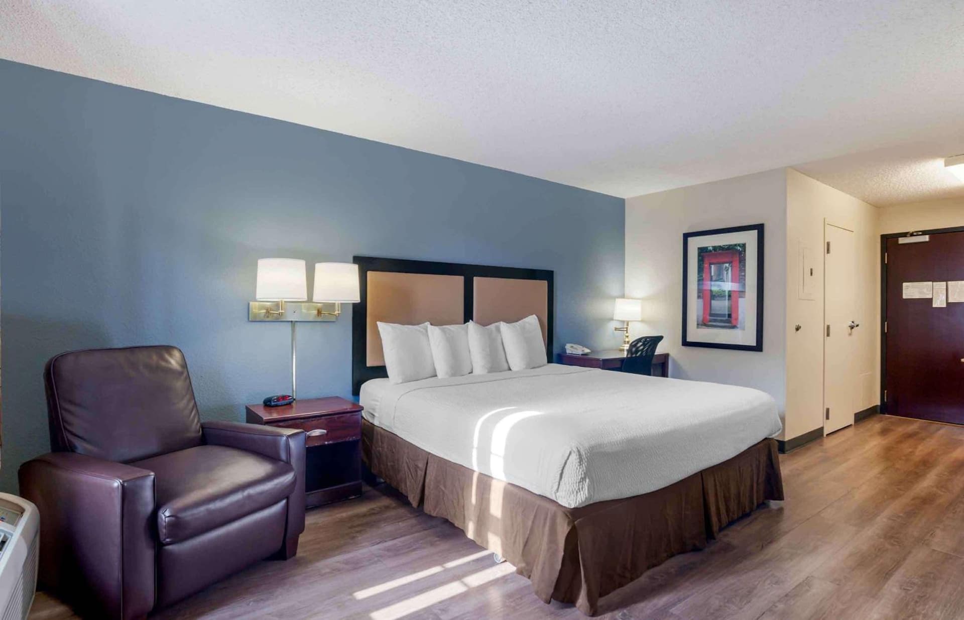 Extended Stay America Suites - Los Angeles - Torrance Blvd gallery photo in Torrance, CA — image 15