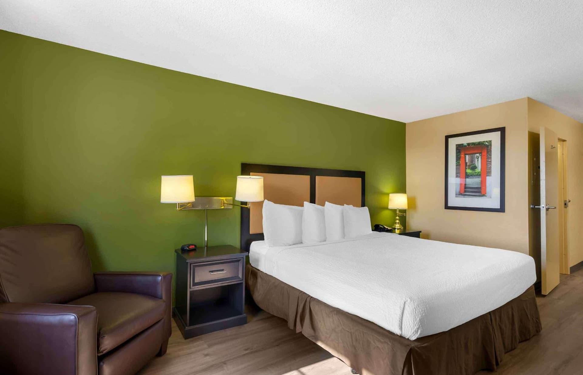 Extended Stay America Suites - Los Angeles - Torrance Blvd gallery photo in Torrance, CA — image 48