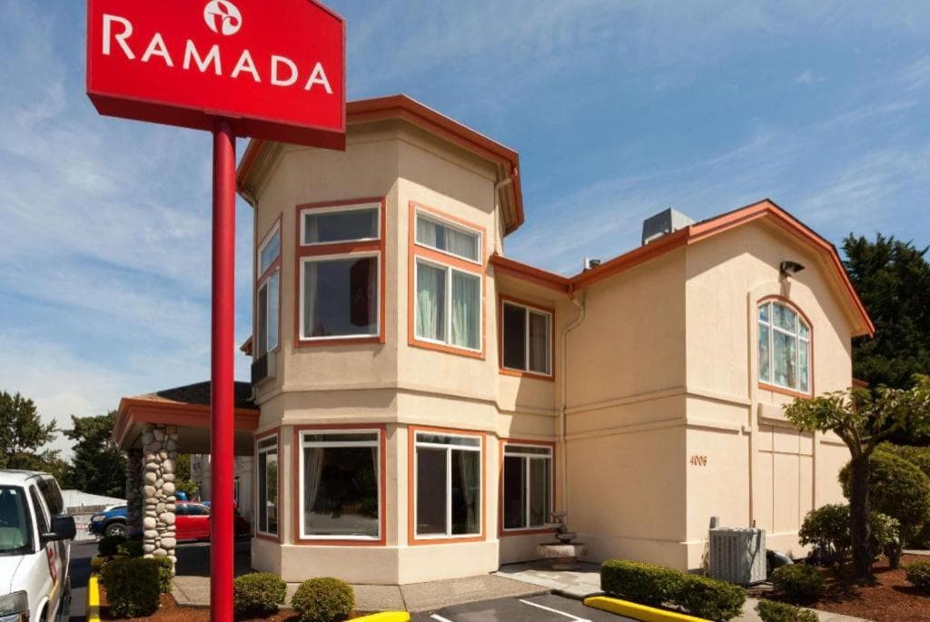 Ramada by Wyndham SeaTac Airport North featured exterior or lobby in Seattle, WA — similar hotel