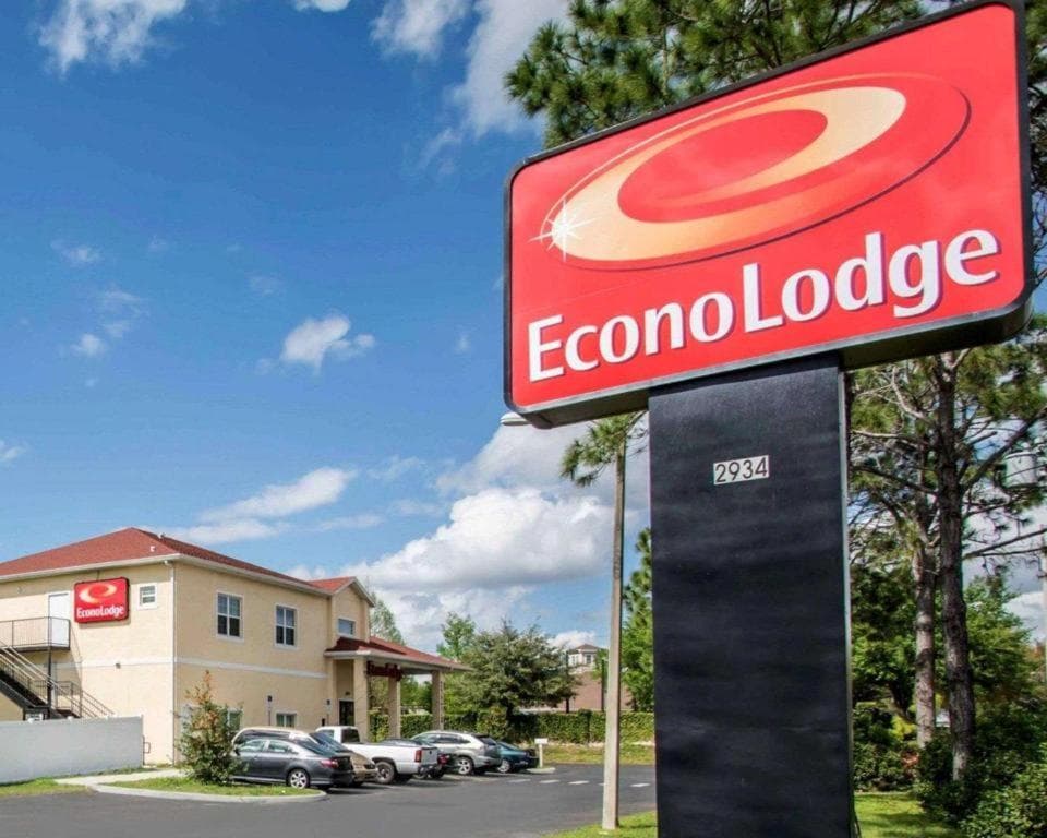 Quality Inn Kissimmee West - Lake Buena Vista South featured exterior or lobby in Kissimmee, FL — similar hotel