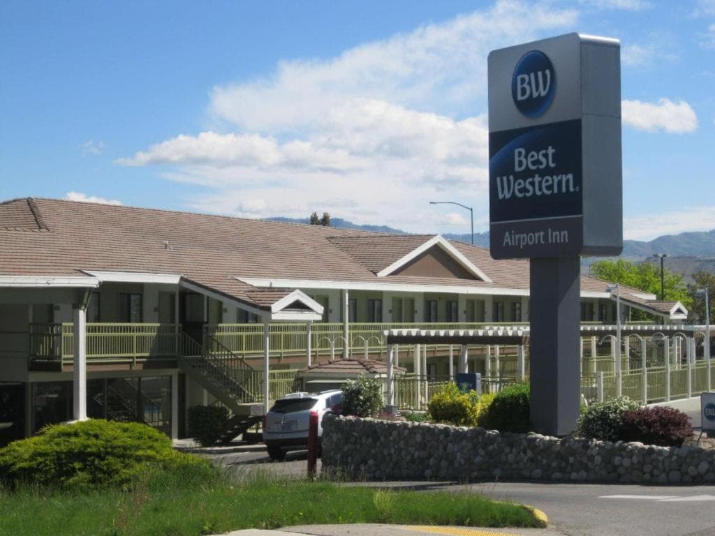 Airport Inn featured exterior or lobby in Boise, ID — similar hotel