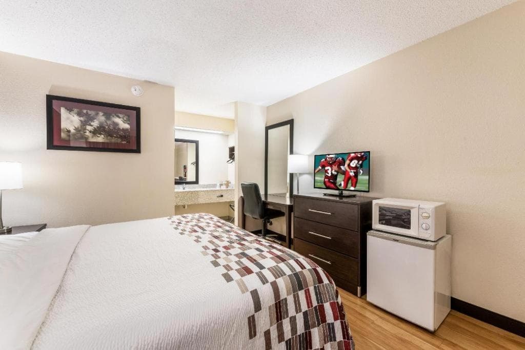 Red Roof Inn Lexington, NC property views in Lexington, NC — gallery photo 3