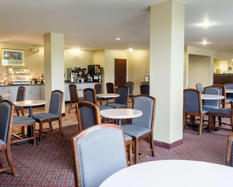 Rodeway Inn property views in Greenville, MS — gallery photo 3