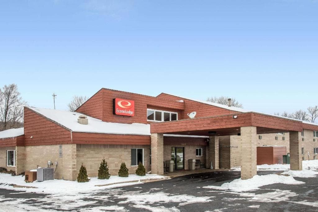 Econo Lodge featured exterior or lobby in River Falls, WI — similar hotel