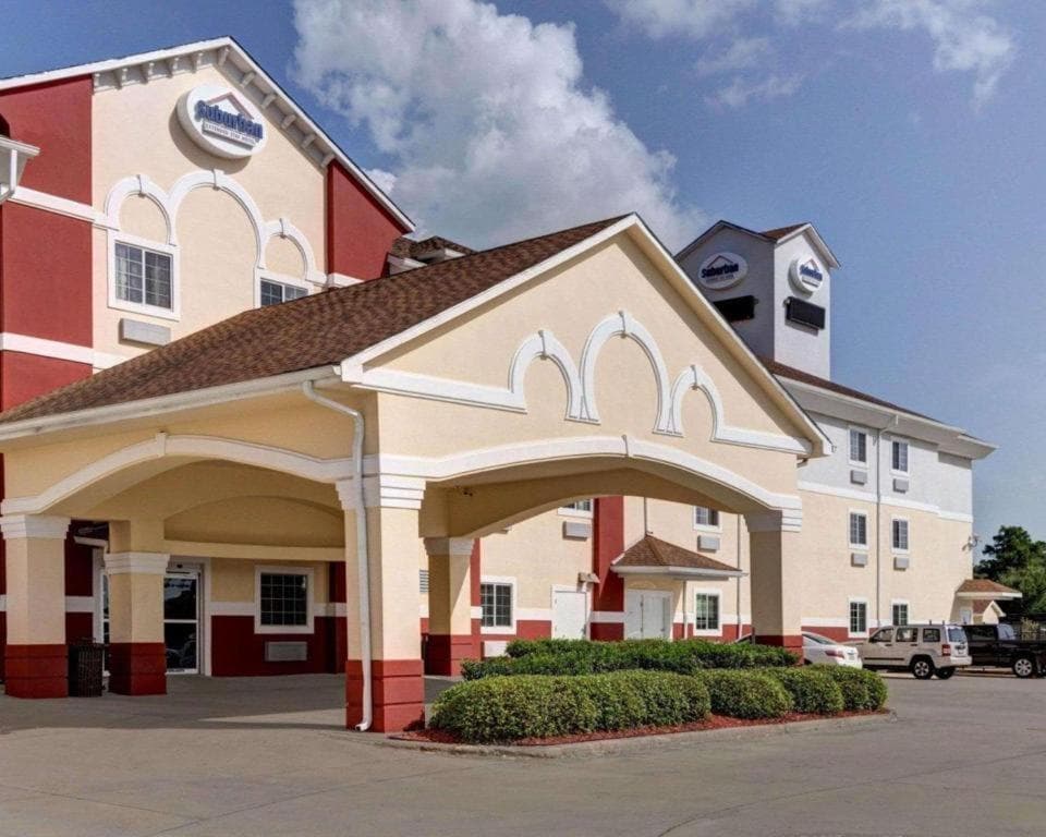 Suburban Extended Stay La Place — hotel in Laplace, Louisiana