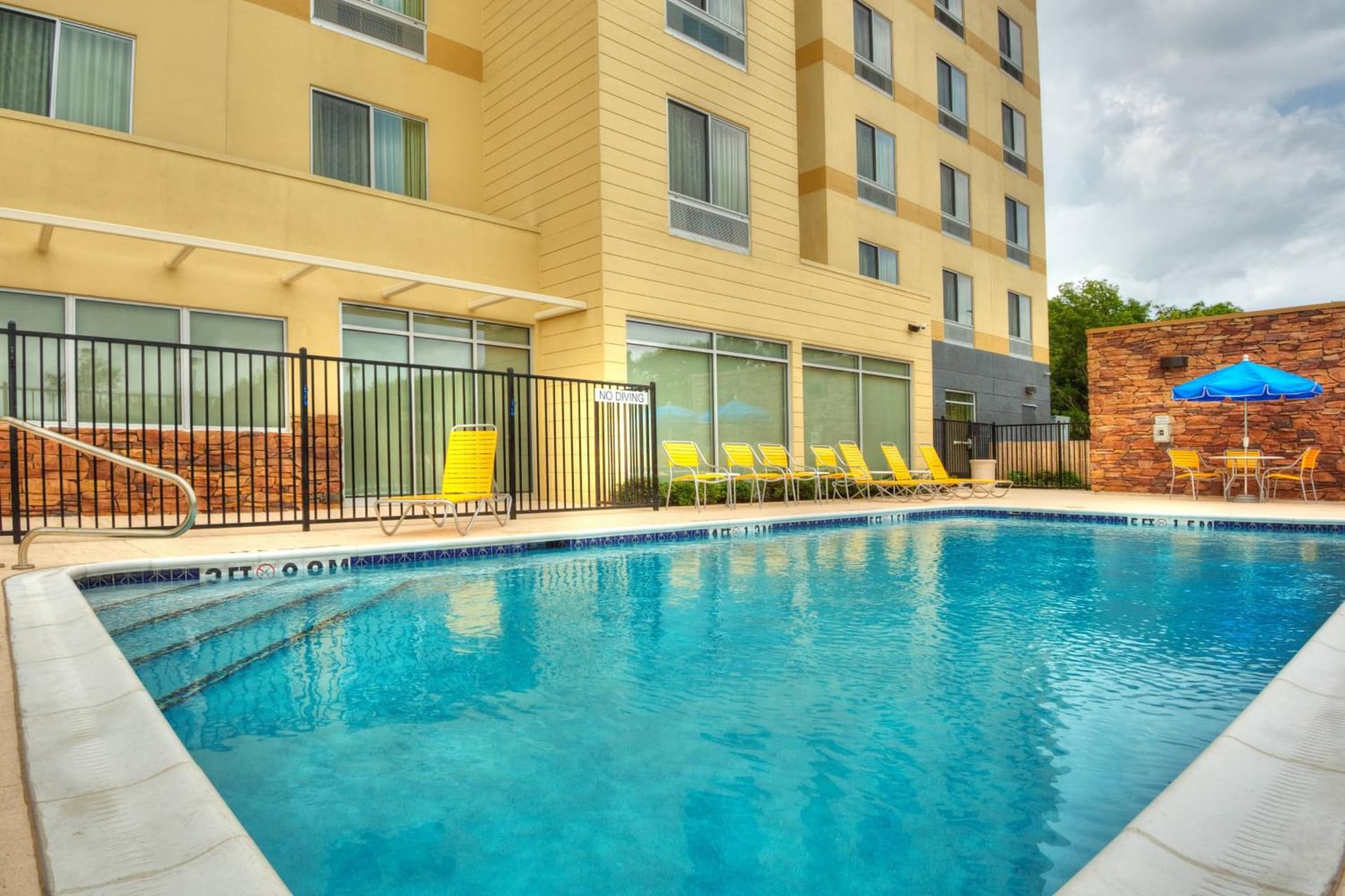 Fairfield Inn & Suites by Marriott Austin San Marcos gallery photo in San Marcos, TX — image 6