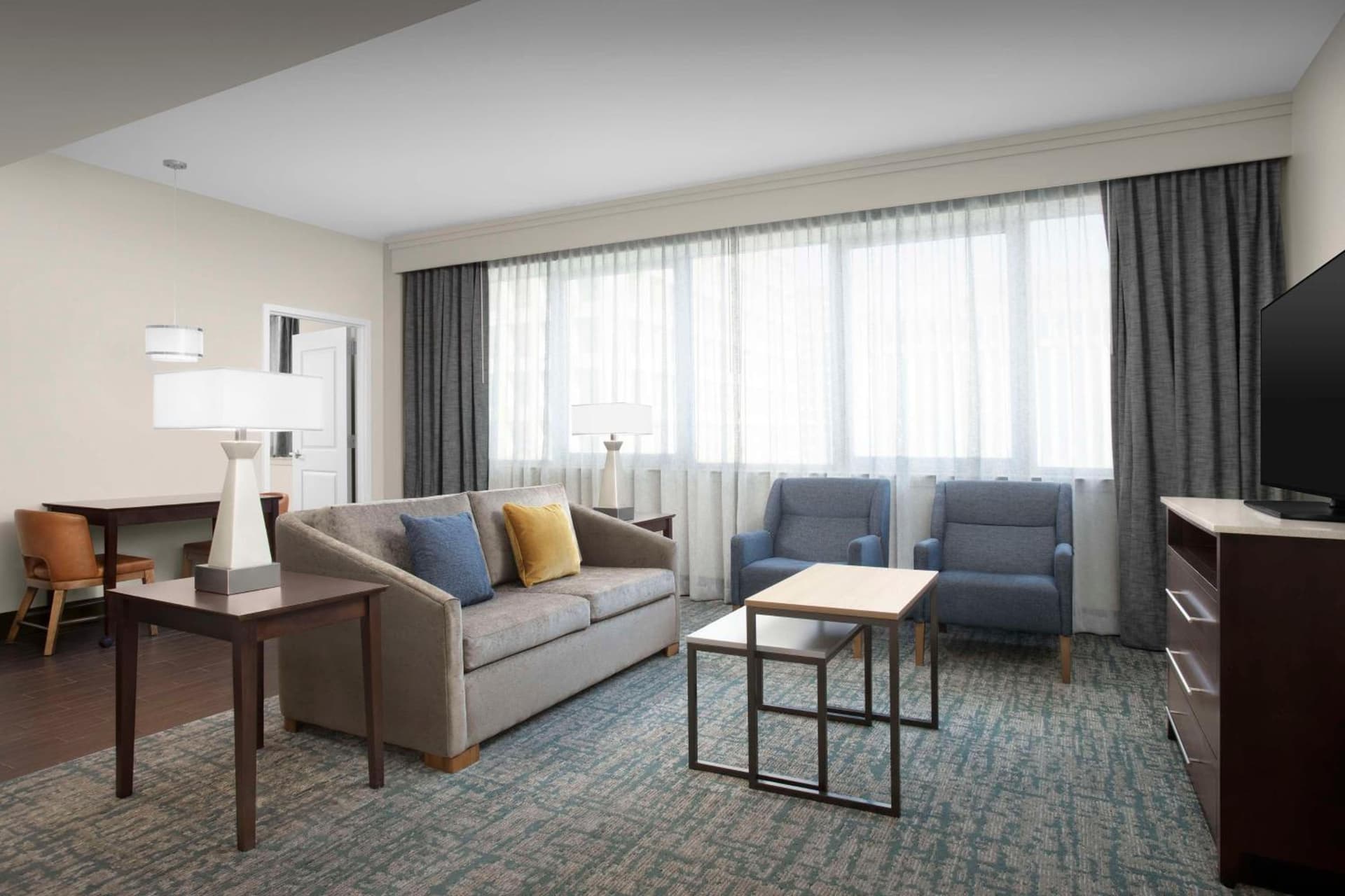 Homewood Suites Dallas Downtown interior in Dallas, TX — gallery photo 2