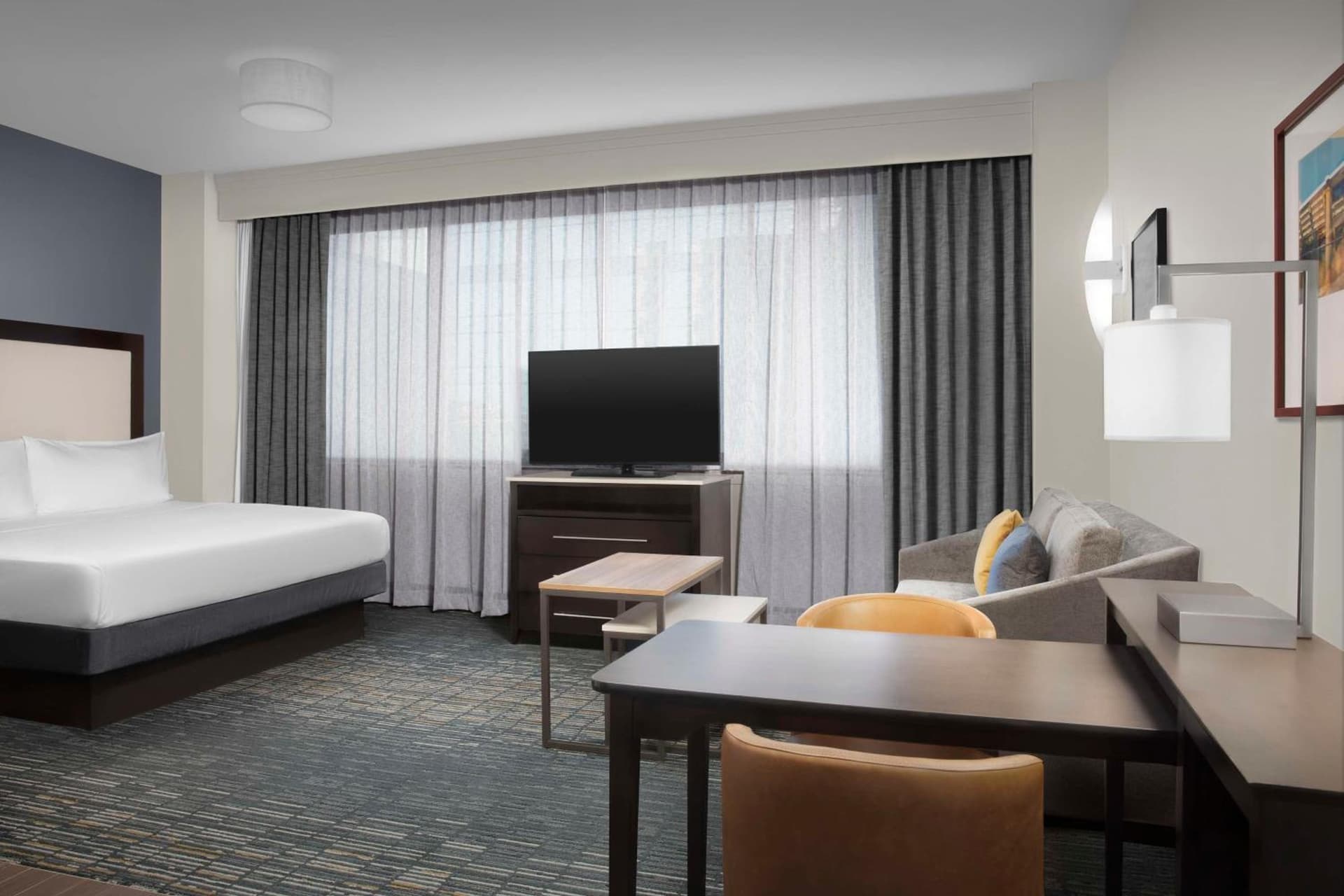 Homewood Suites Dallas Downtown gallery photo in Dallas, TX — image 4