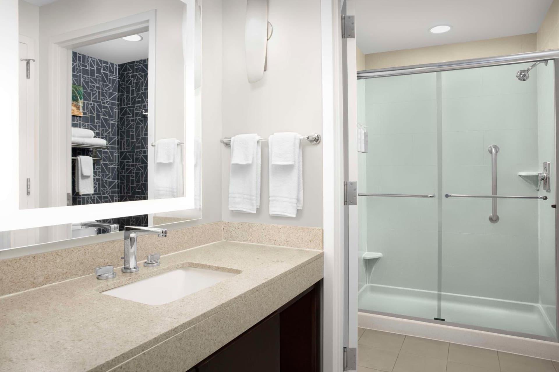 Homewood Suites Dallas Downtown gallery photo in Dallas, TX — image 17
