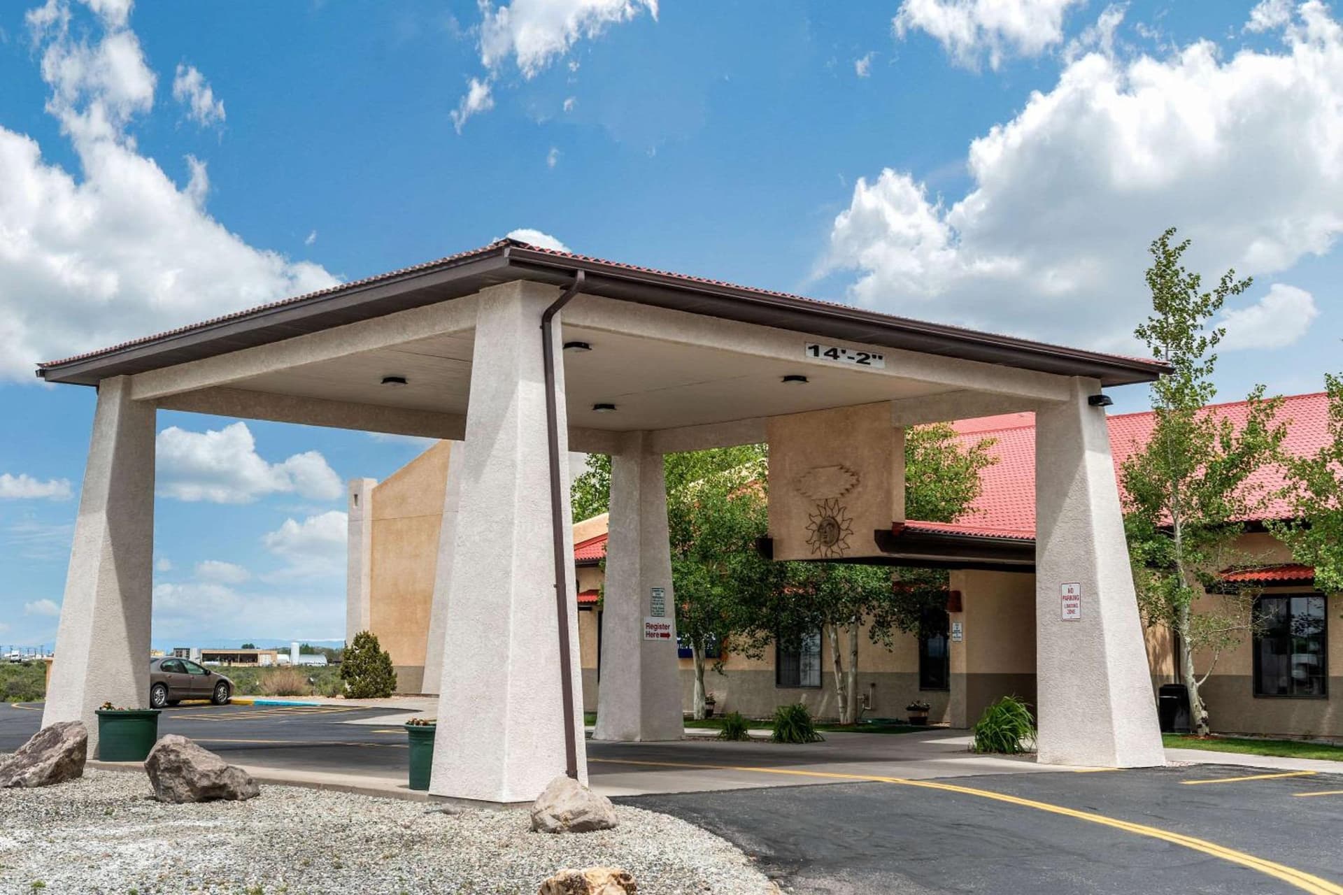 Comfort Inn & Suites Alamosa property views in Alamosa, CO — gallery photo 3