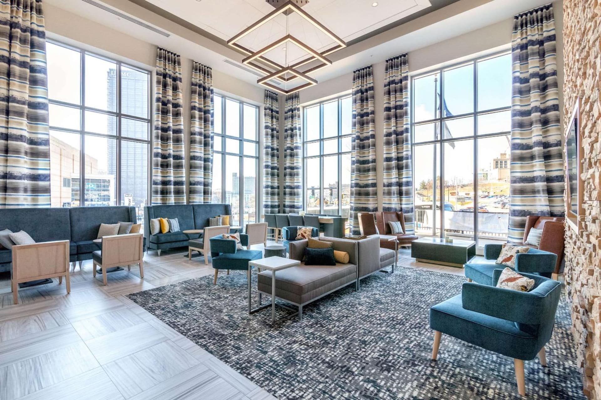 Cambria Hotel Pittsburgh - Downtown gallery photo in Pittsburgh, PA — image 35