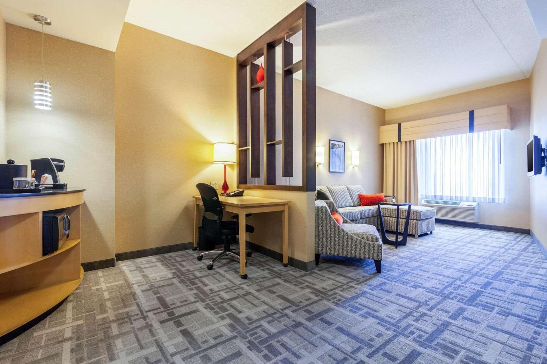 Cambria Hotel Pittsburgh - Downtown gallery photo in Pittsburgh, PA — image 8