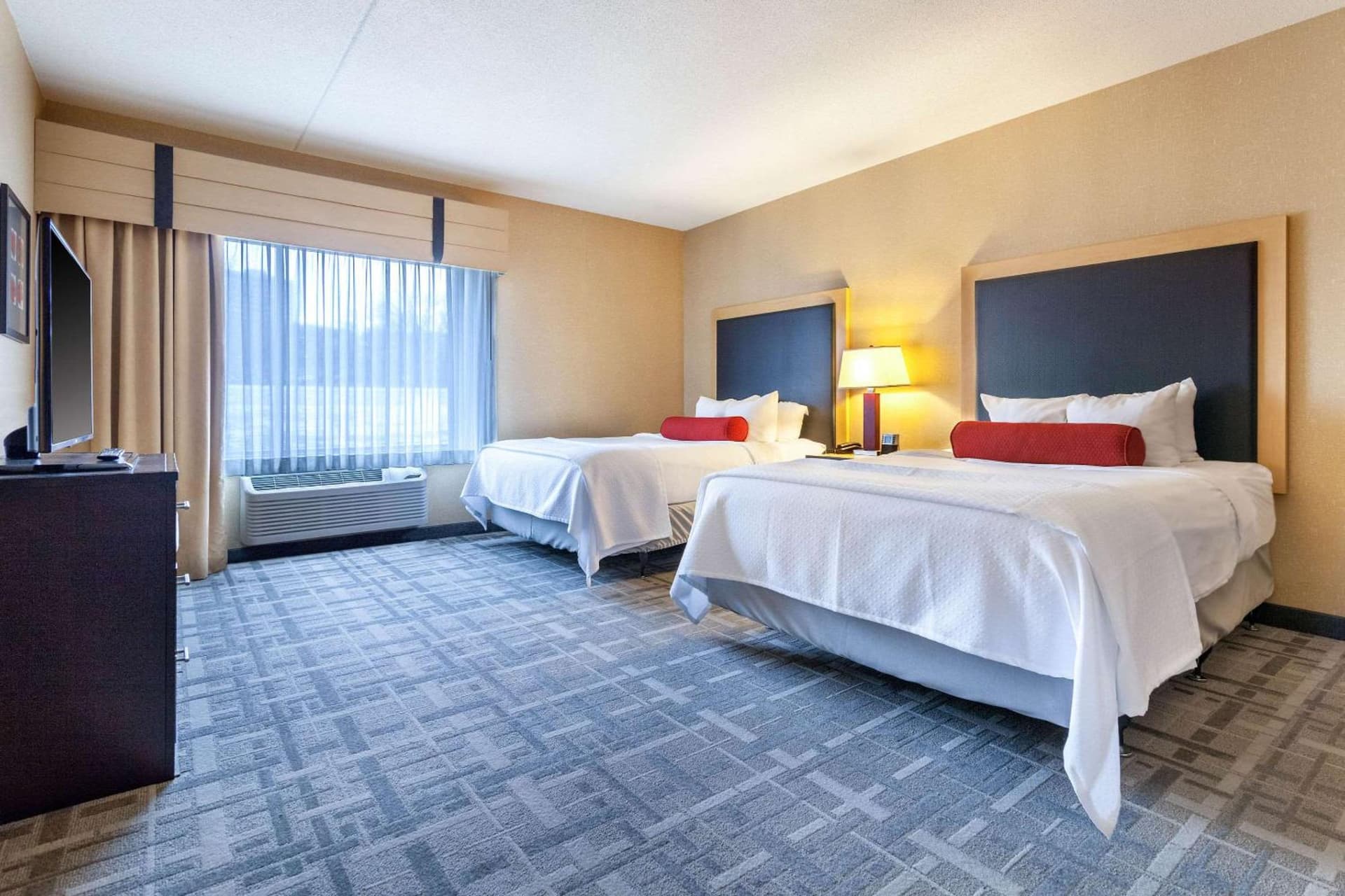 Cambria Hotel Pittsburgh - Downtown gallery photo in Pittsburgh, PA — image 12
