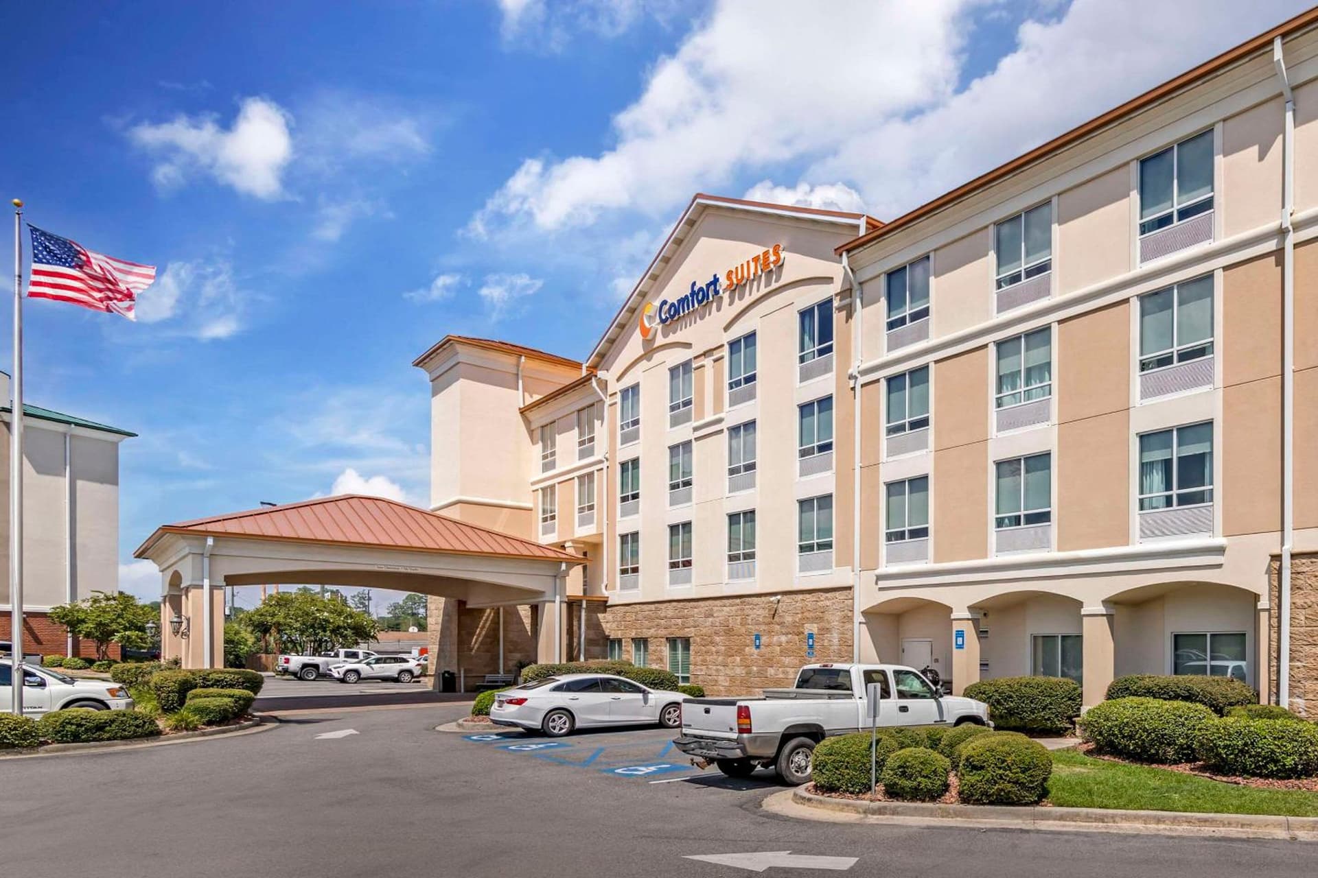 Comfort Suites Valdosta Mall Area featured exterior or lobby in Valdosta, GA — similar hotel