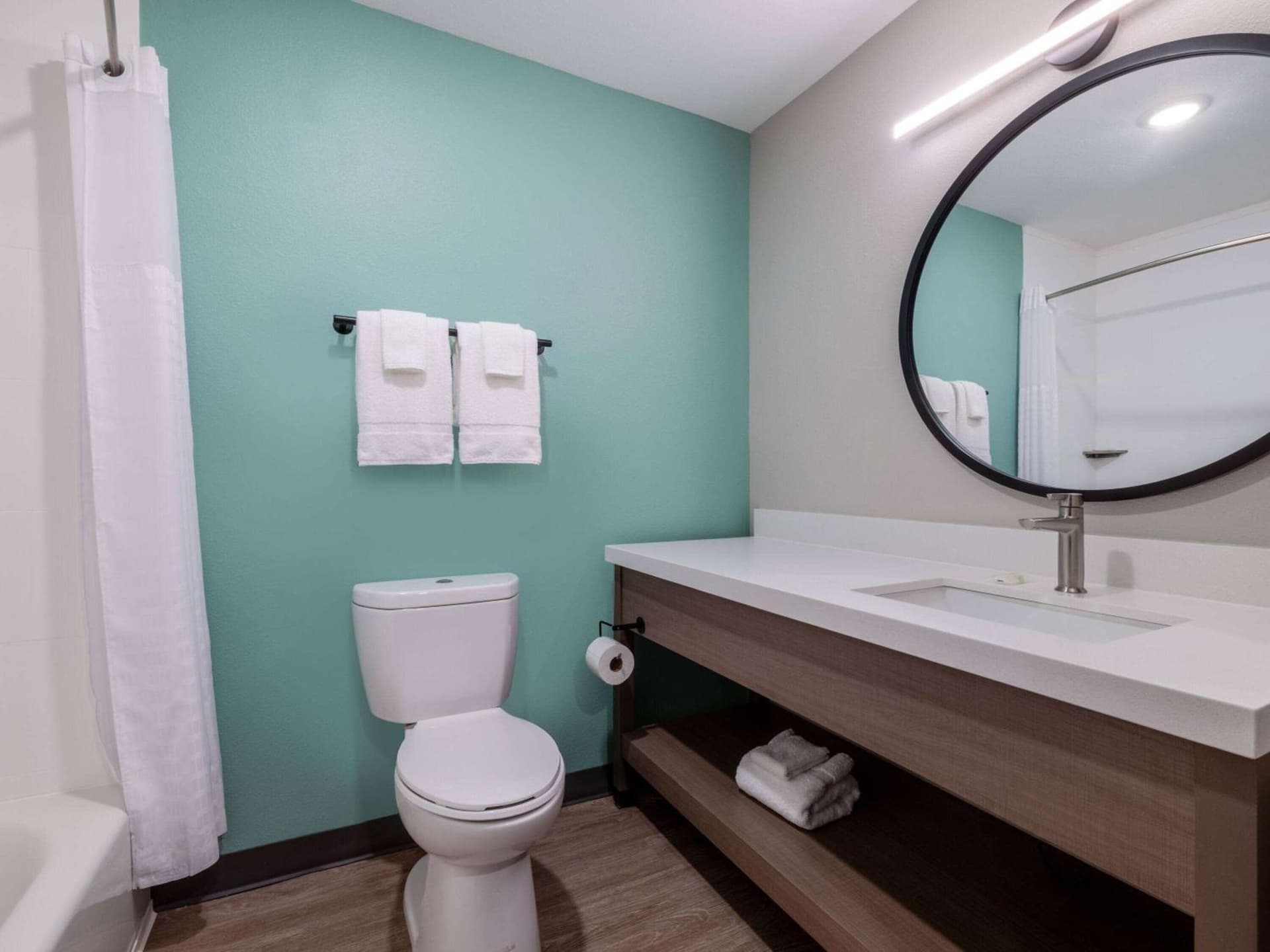 ECHO Suites Extended Stay by Wyndham Spartanburg gallery photo in Spartanburg, SC — image 26