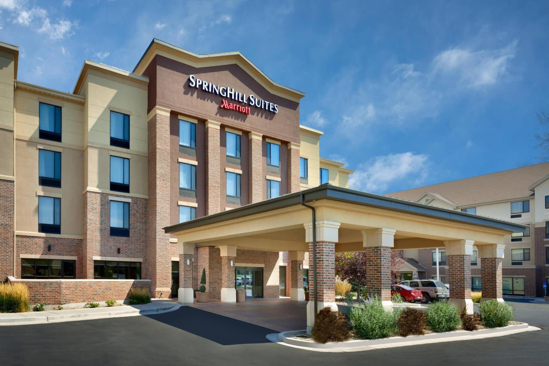 Springhill Suites by Marriott Vernal interior in Vernal, UT — gallery photo 2