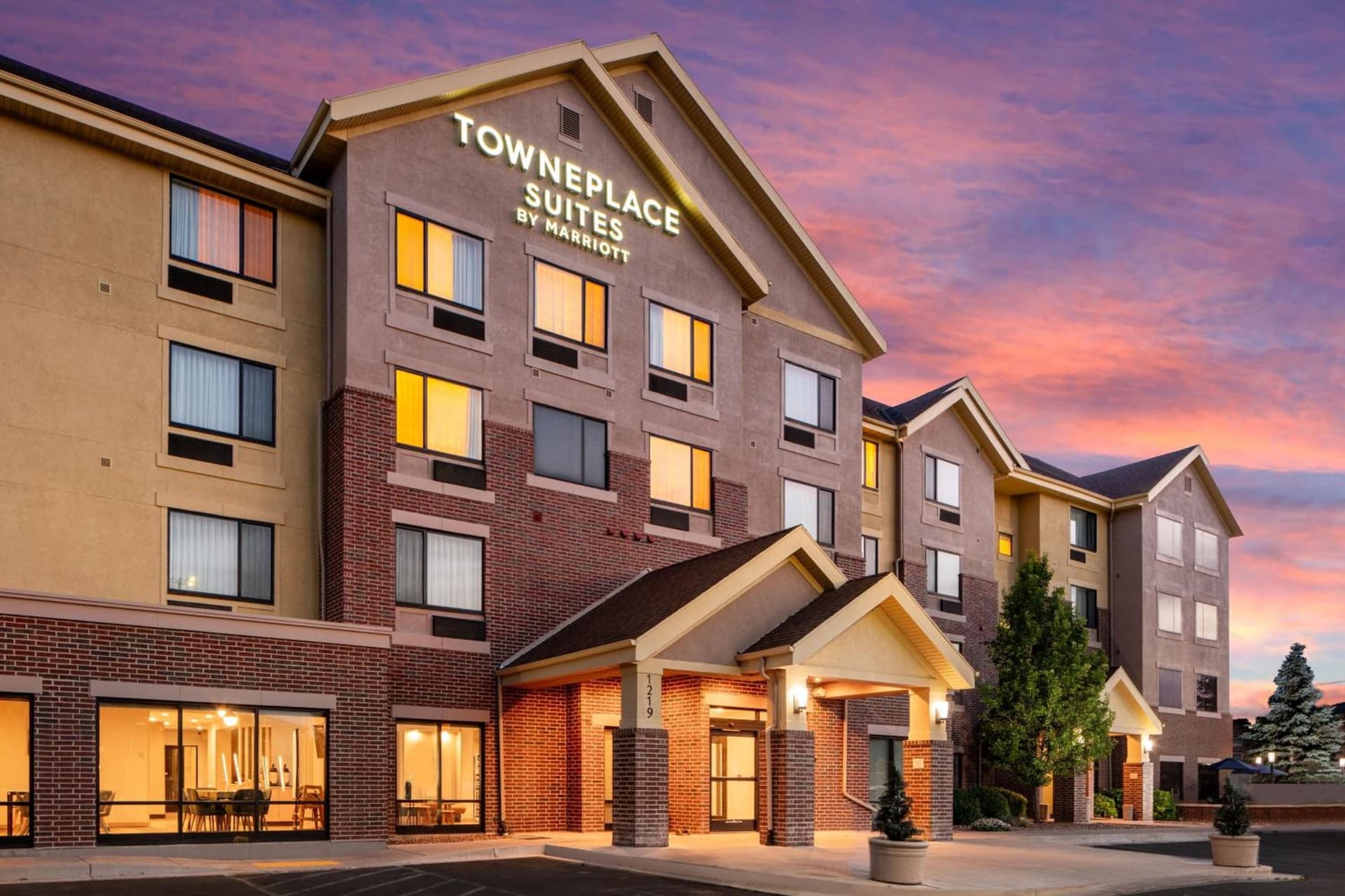 TownePlace Suites by Marriott Vernal featured exterior or lobby in Vernal, UT — similar hotel