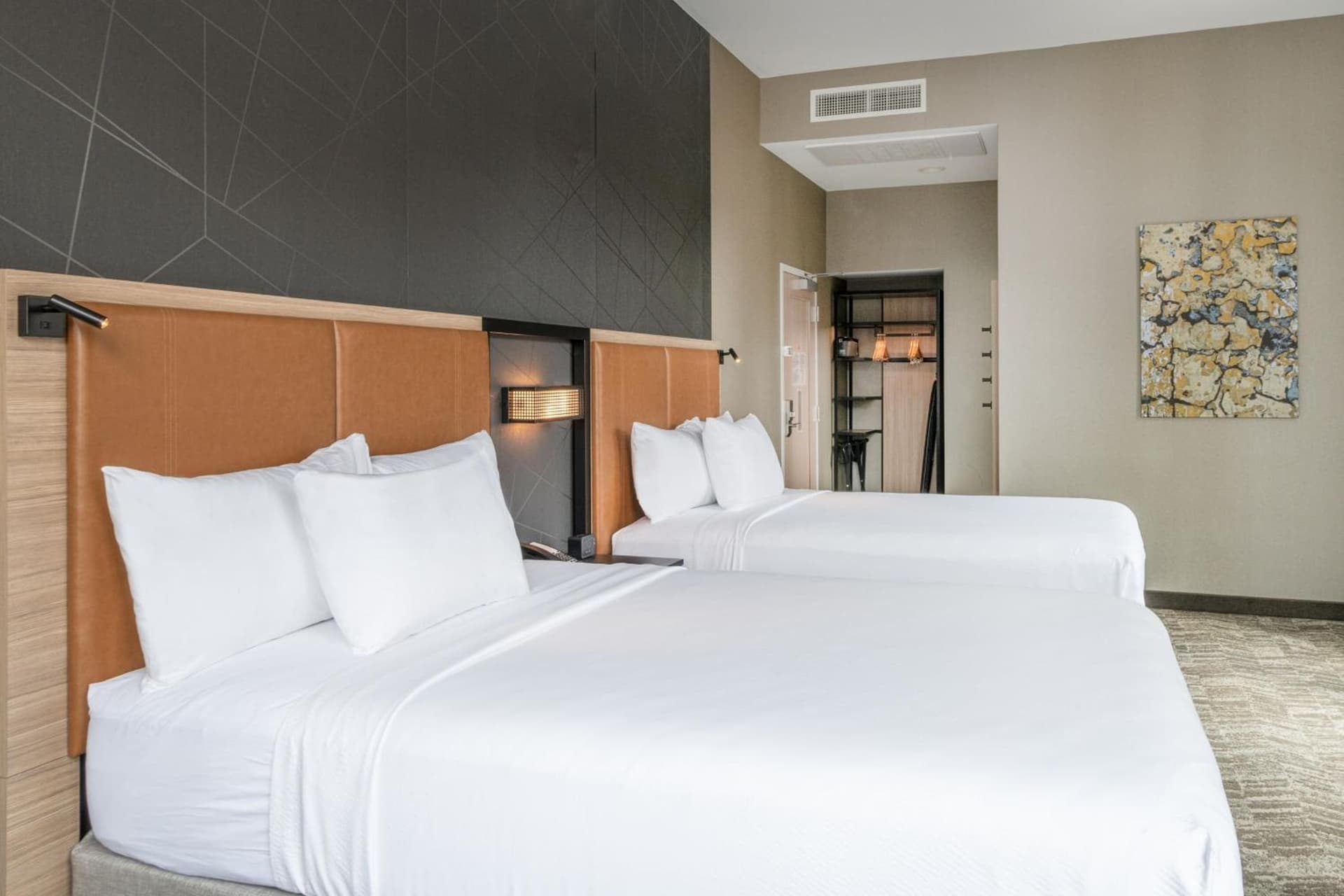 SpringHill Suites by Marriott Baltimore Downtown Convention Center Area gallery photo in Baltimore, MD — image 39