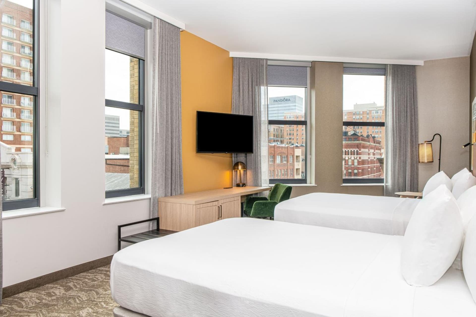 SpringHill Suites by Marriott Baltimore Downtown Convention Center Area gallery photo in Baltimore, MD — image 4