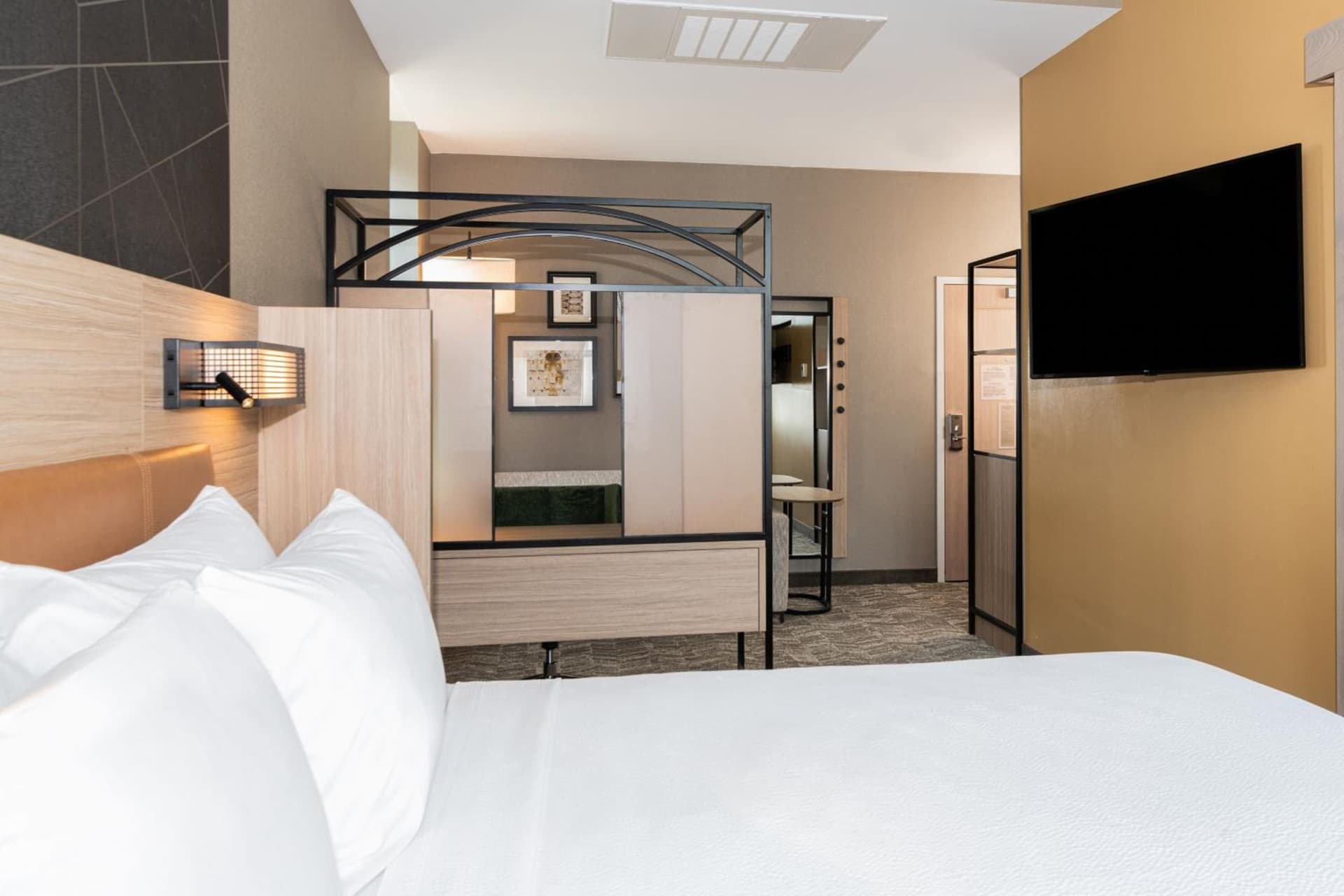 SpringHill Suites by Marriott Baltimore Downtown Convention Center Area gallery photo in Baltimore, MD — image 44