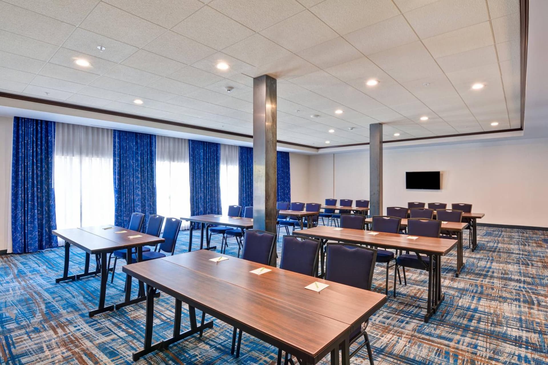 Courtyard by Marriott Long Island Islip/Courthouse Complex gallery photo in Central Islip, NY — image 22