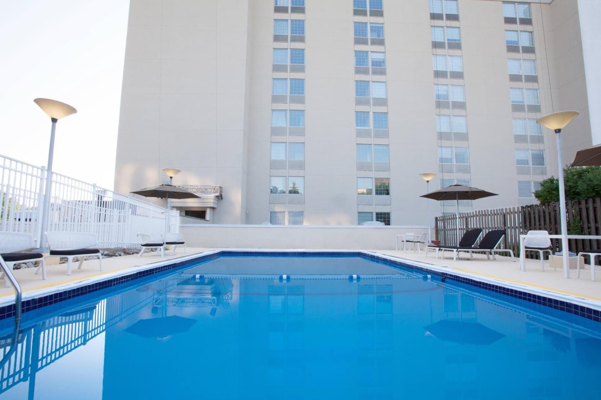 Sheraton Pittsburgh Airport Hotel property views in Coraopolis, PA — gallery photo 3