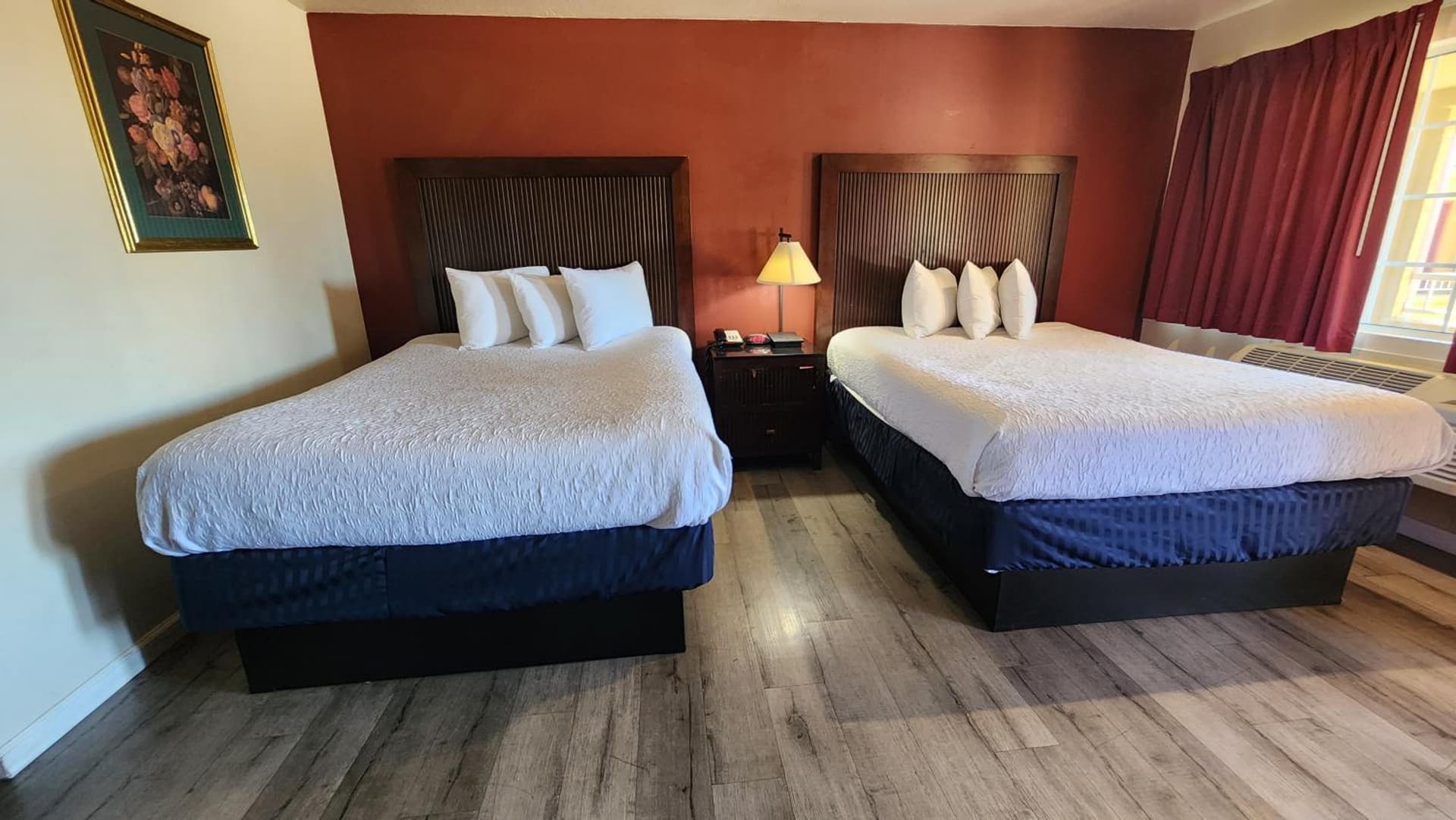 Mission Inn and Suites property views in Hayward, CA — gallery photo 3