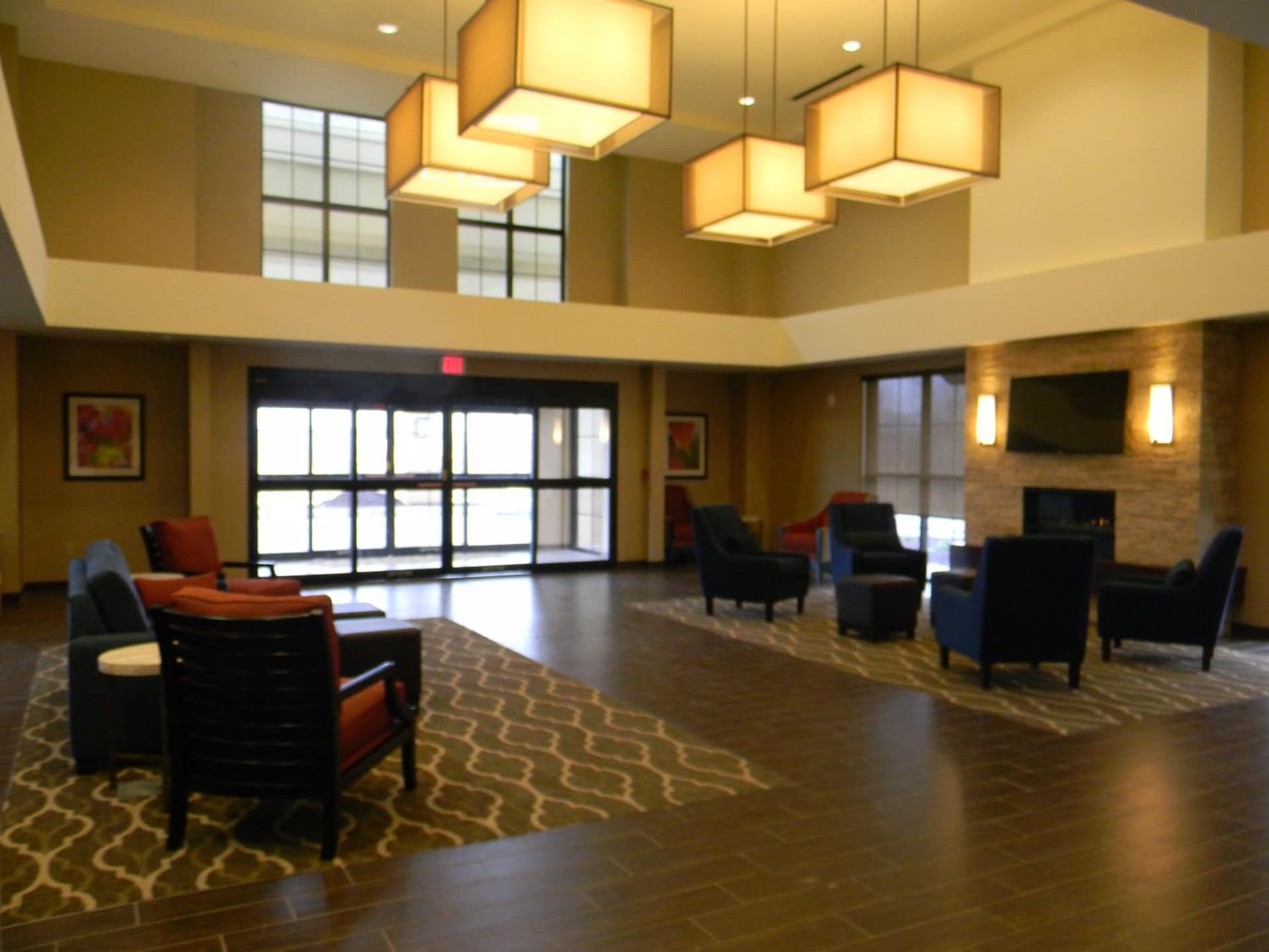 Comfort Suites-Youngstown North interior in Youngstown, OH — gallery photo 2