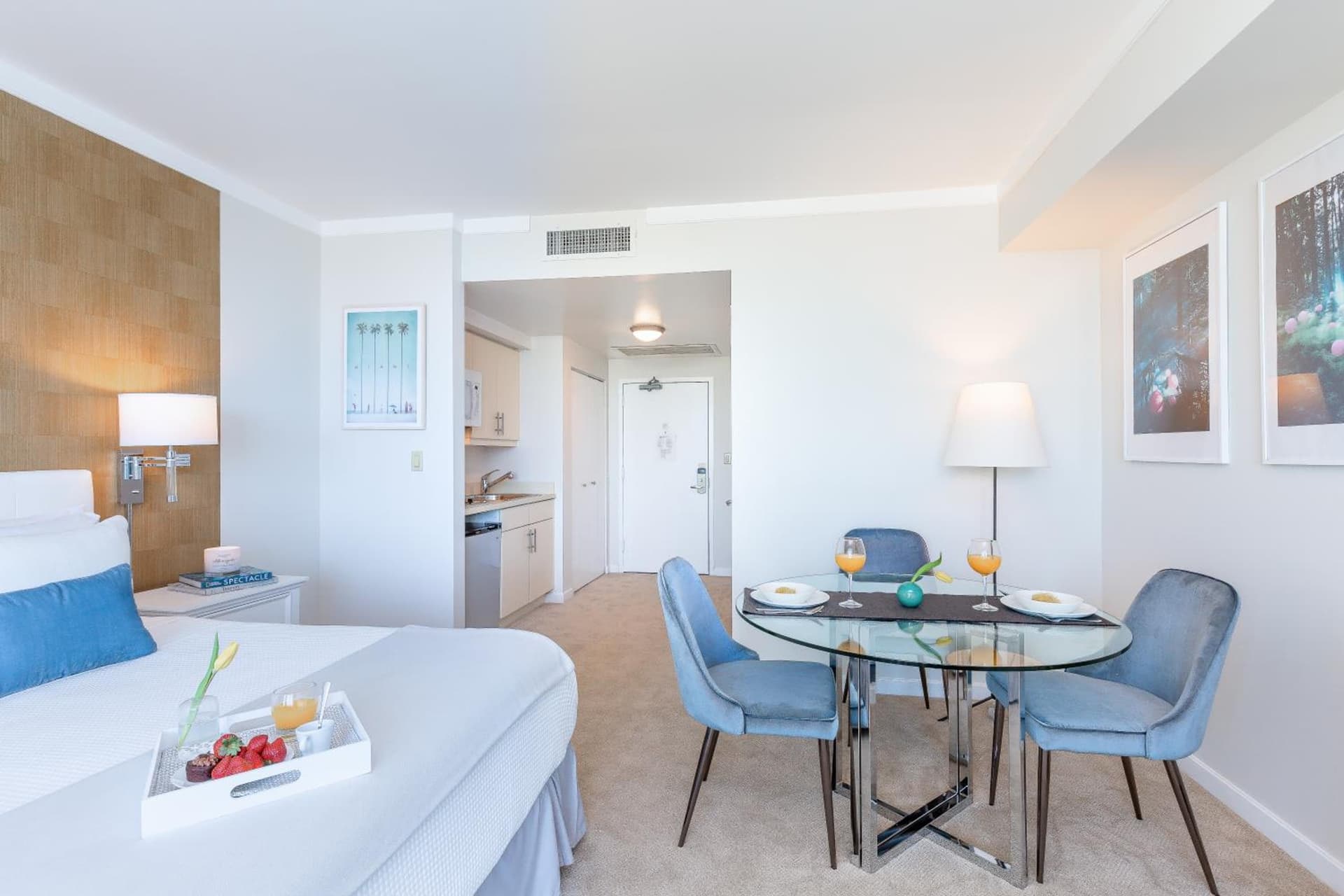 Residences by Miami Vacation Rentals property views in Miami, FL — gallery photo 3