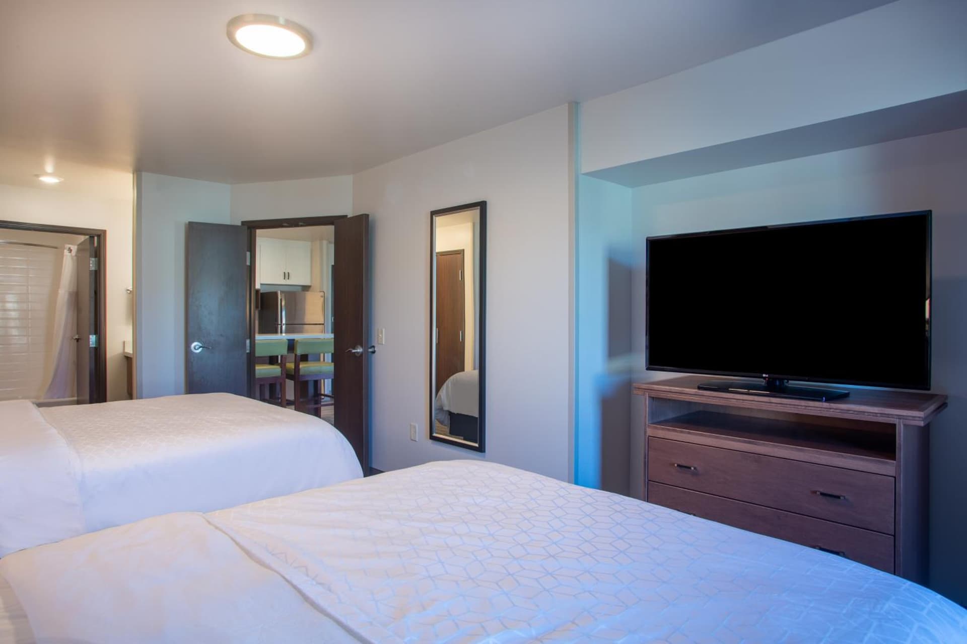 Staybridge Suites - Sioux Falls Southwest by IHG interior in Sioux Falls, SD — gallery photo 2