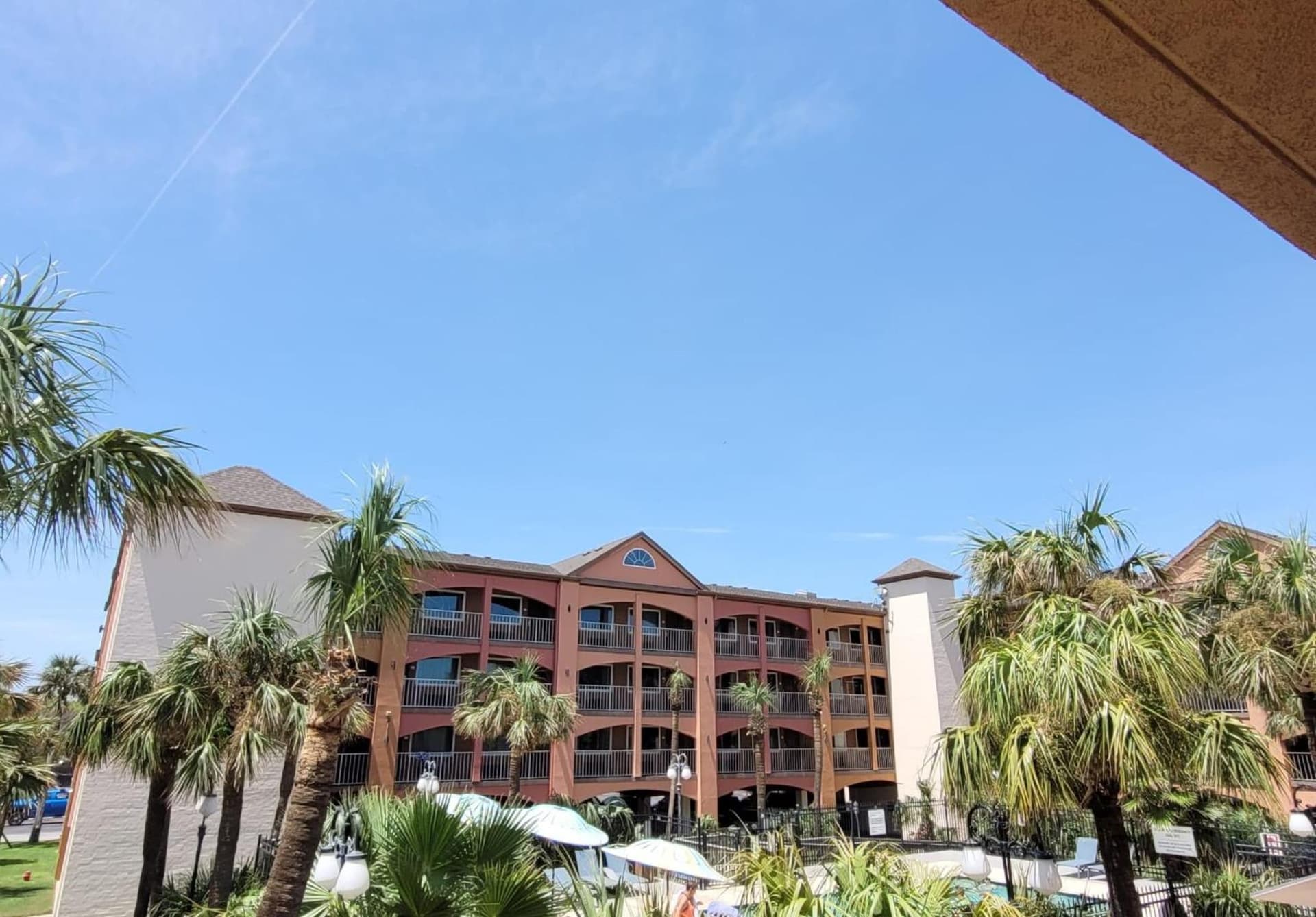 Beachfront Palms Resort Galveston, an Ascend Collection Hotel gallery photo in Galveston, TX — image 61