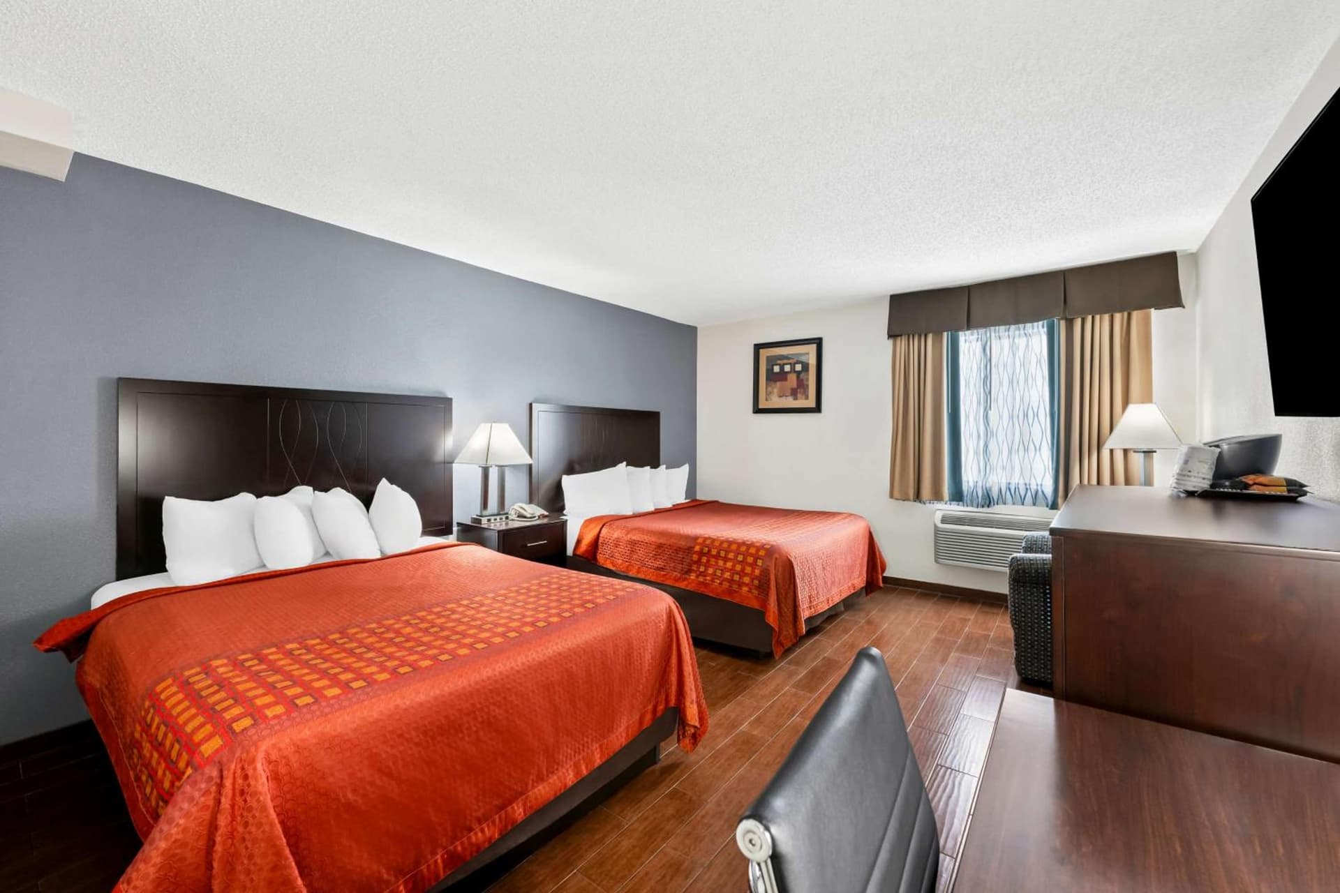 SureStay Plus Hotel by Best Western Lubbock Medical Center gallery photo in Lubbock, TX — image 39