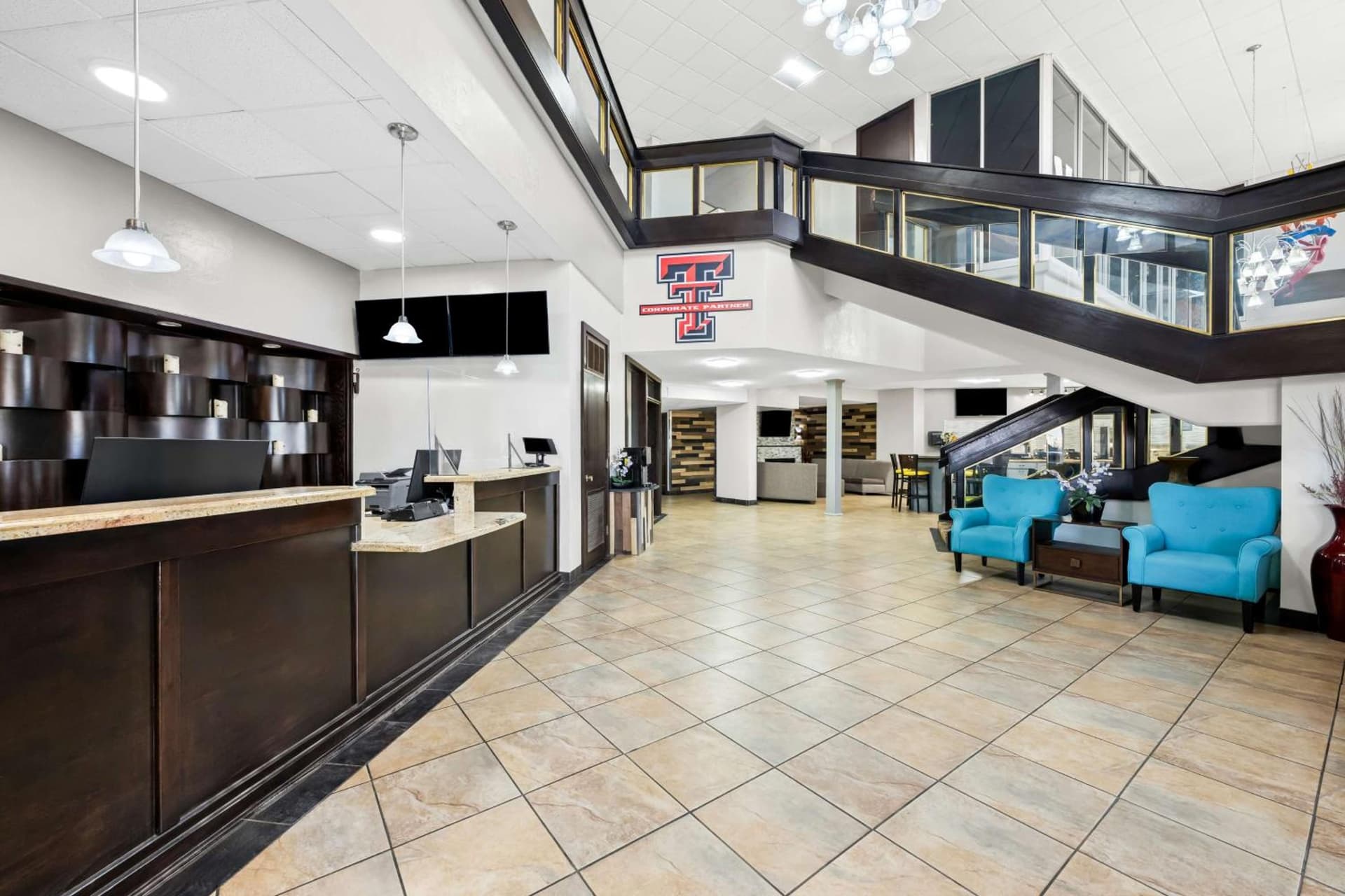 SureStay Plus Hotel by Best Western Lubbock Medical Center gallery photo in Lubbock, TX — image 27