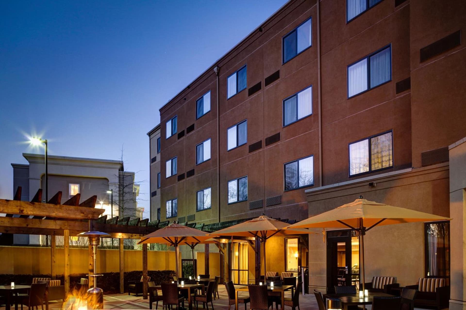 Courtyard by Marriott Atlanta Airport West property views in Atlanta, GA — gallery photo 3