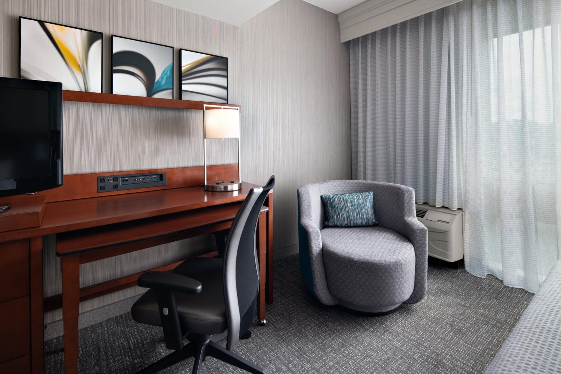 Courtyard by Marriott Raleigh North gallery photo in Raleigh, NC — image 40